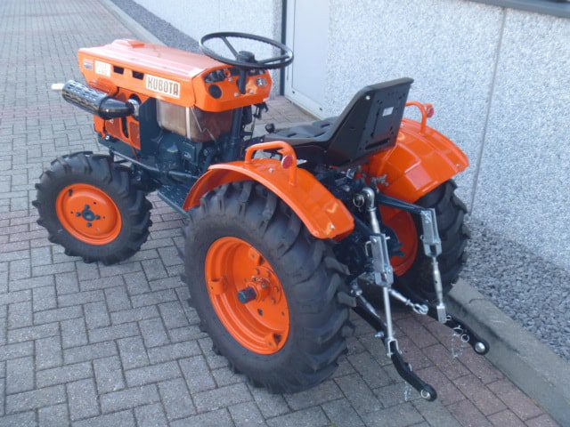 Kubota B7001 4wd - Afbeelding 10