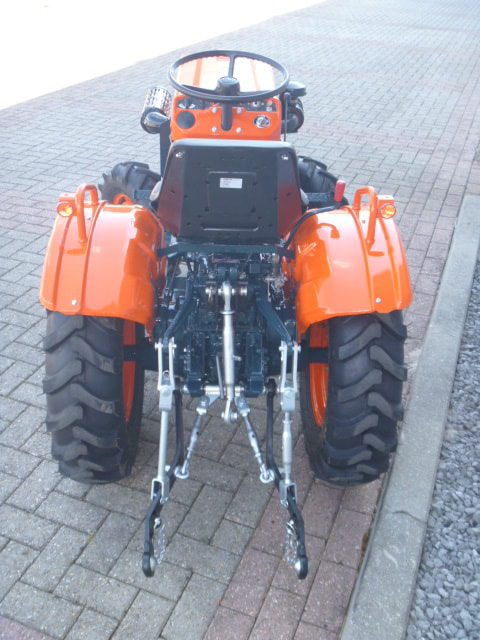Kubota B7001 4wd - Afbeelding 11