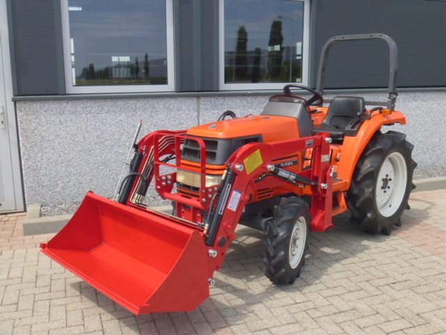 Kubota GT3 4wd