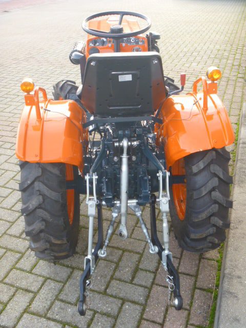 Kubota B7001 4wd - Afbeelding 10