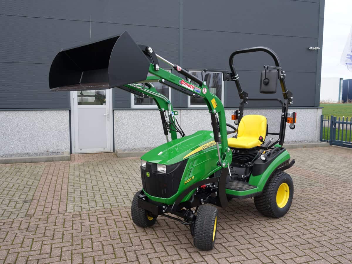 John Deere 1026R 4wd - Afbeelding 3