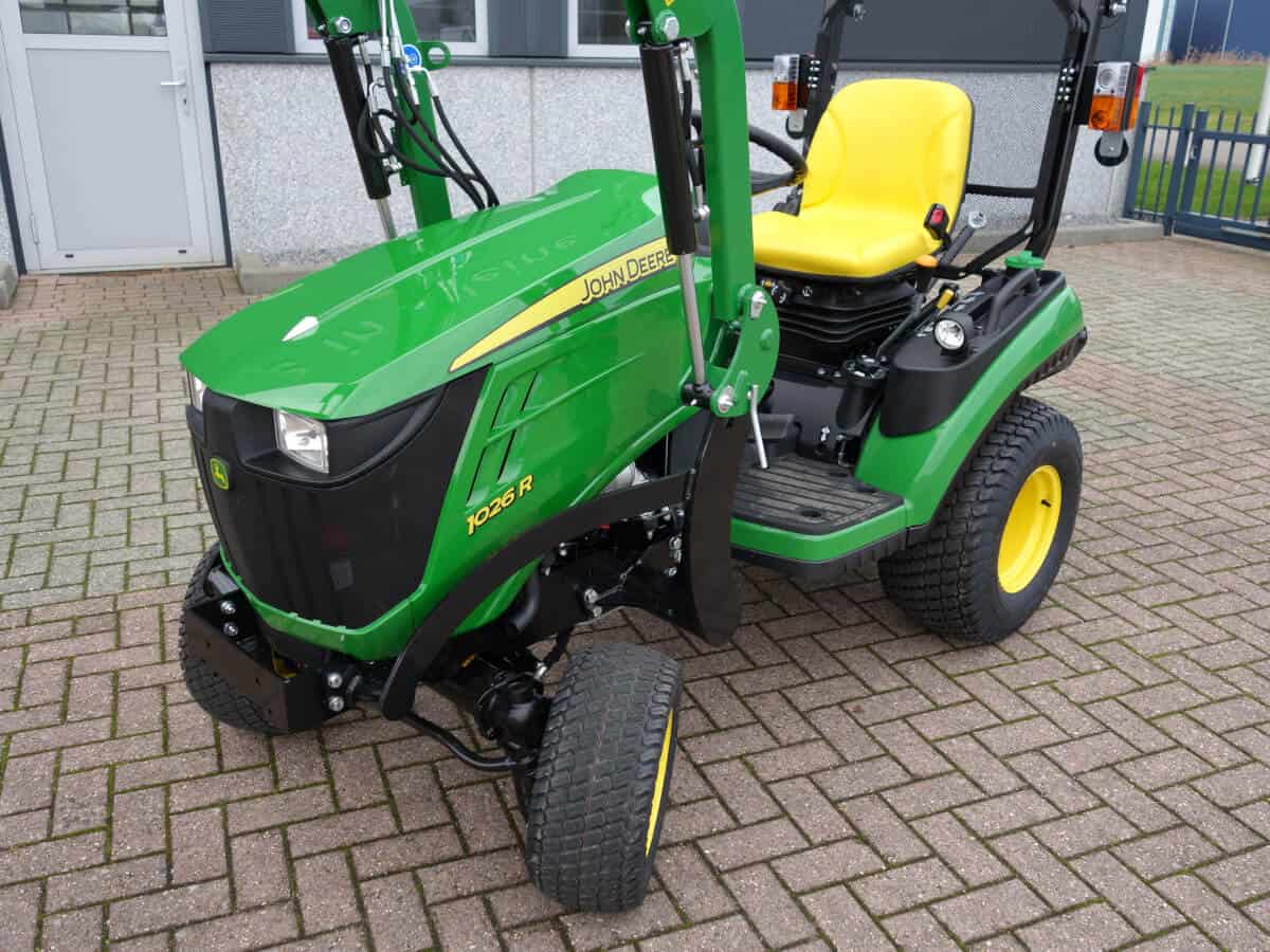 John Deere 1026R 4wd - Afbeelding 4
