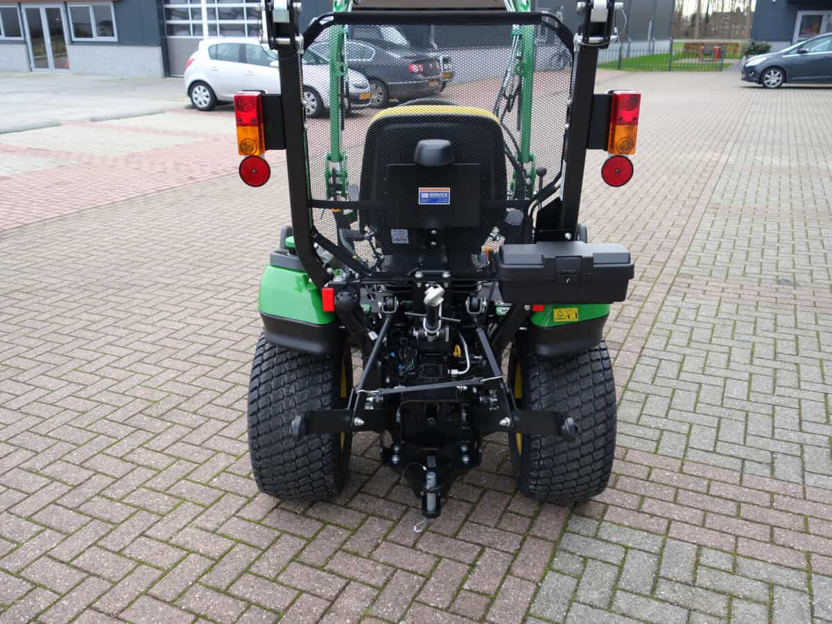 John Deere 1026R 4wd - Afbeelding 16