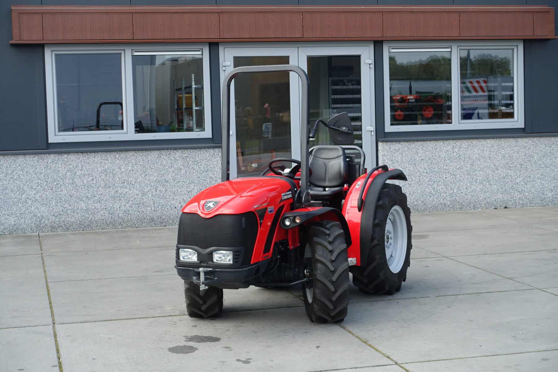 Antonio Carraro 4400F