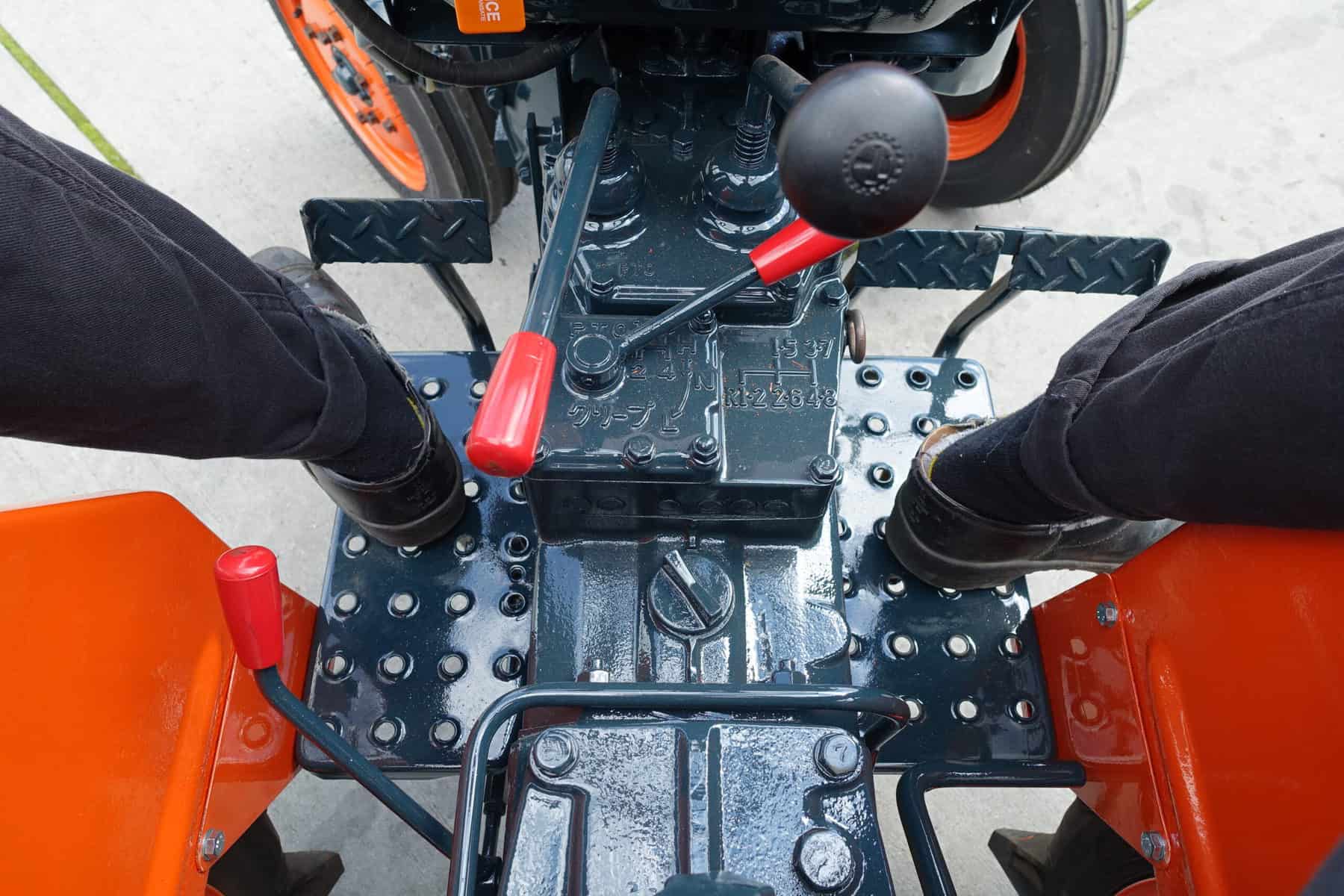 Kubota L1501 2wd - Afbeelding 10