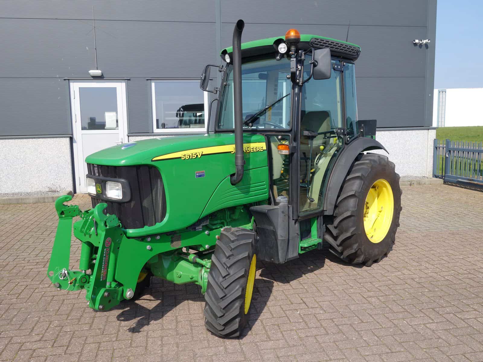 John Deere 5615V 4wd