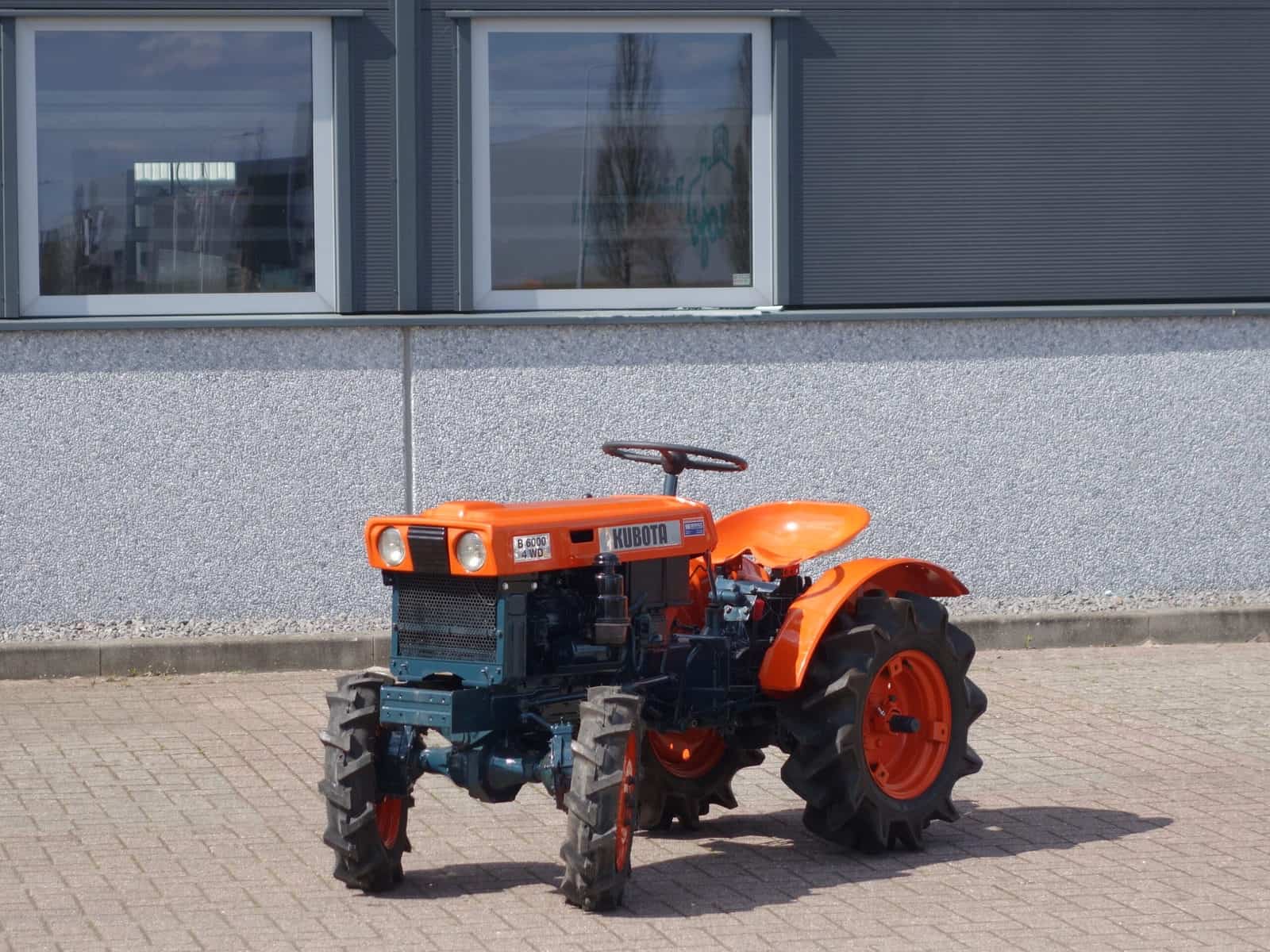 Kubota B6000 4wd