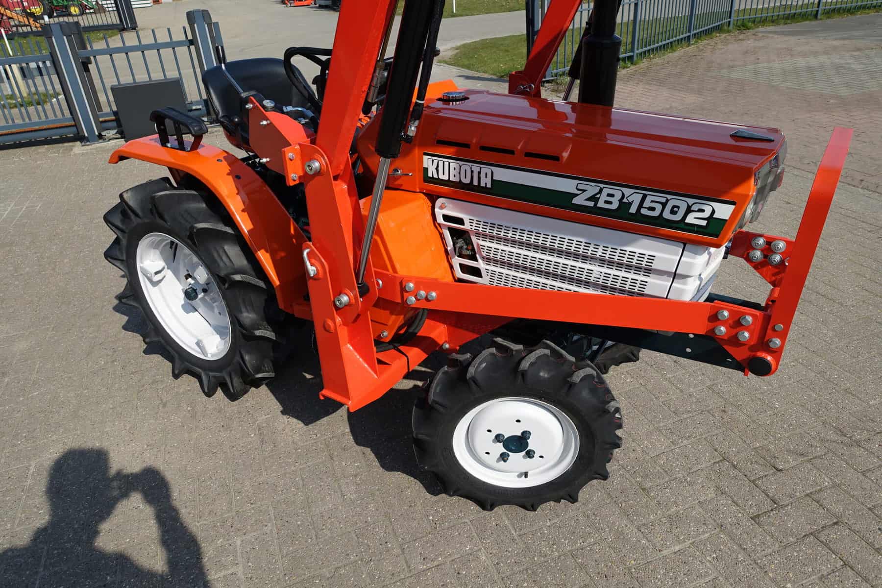 Kubota B1502 4wd - Afbeelding 2