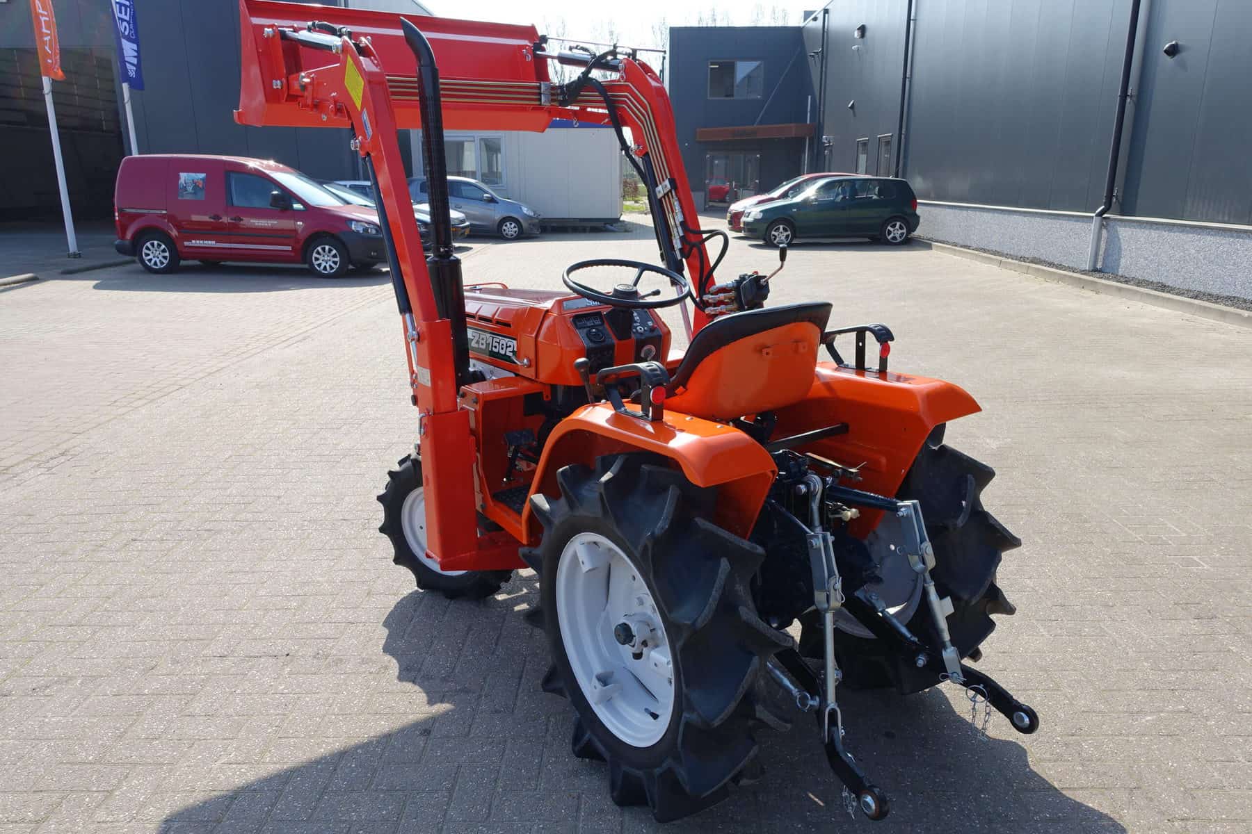Kubota B1502 4wd - Afbeelding 12