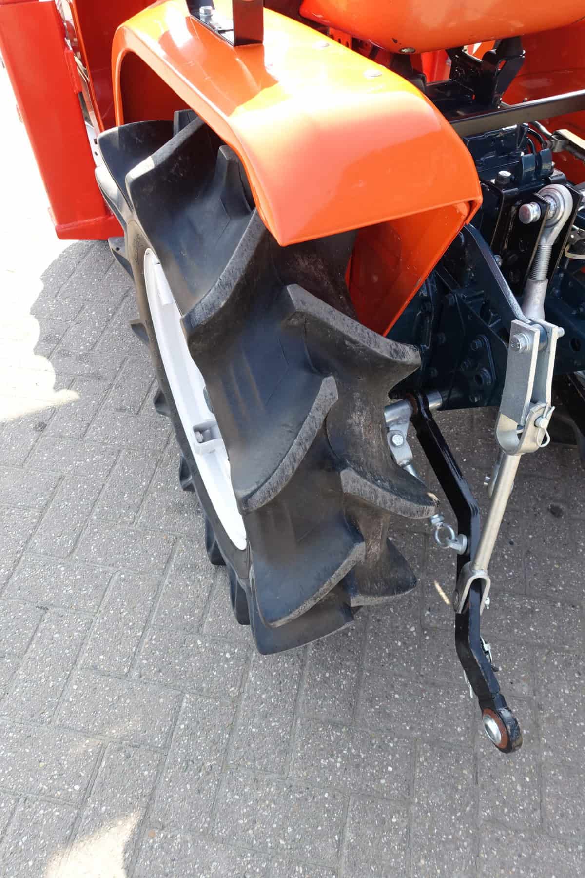 Kubota B1502 4wd - Afbeelding 16