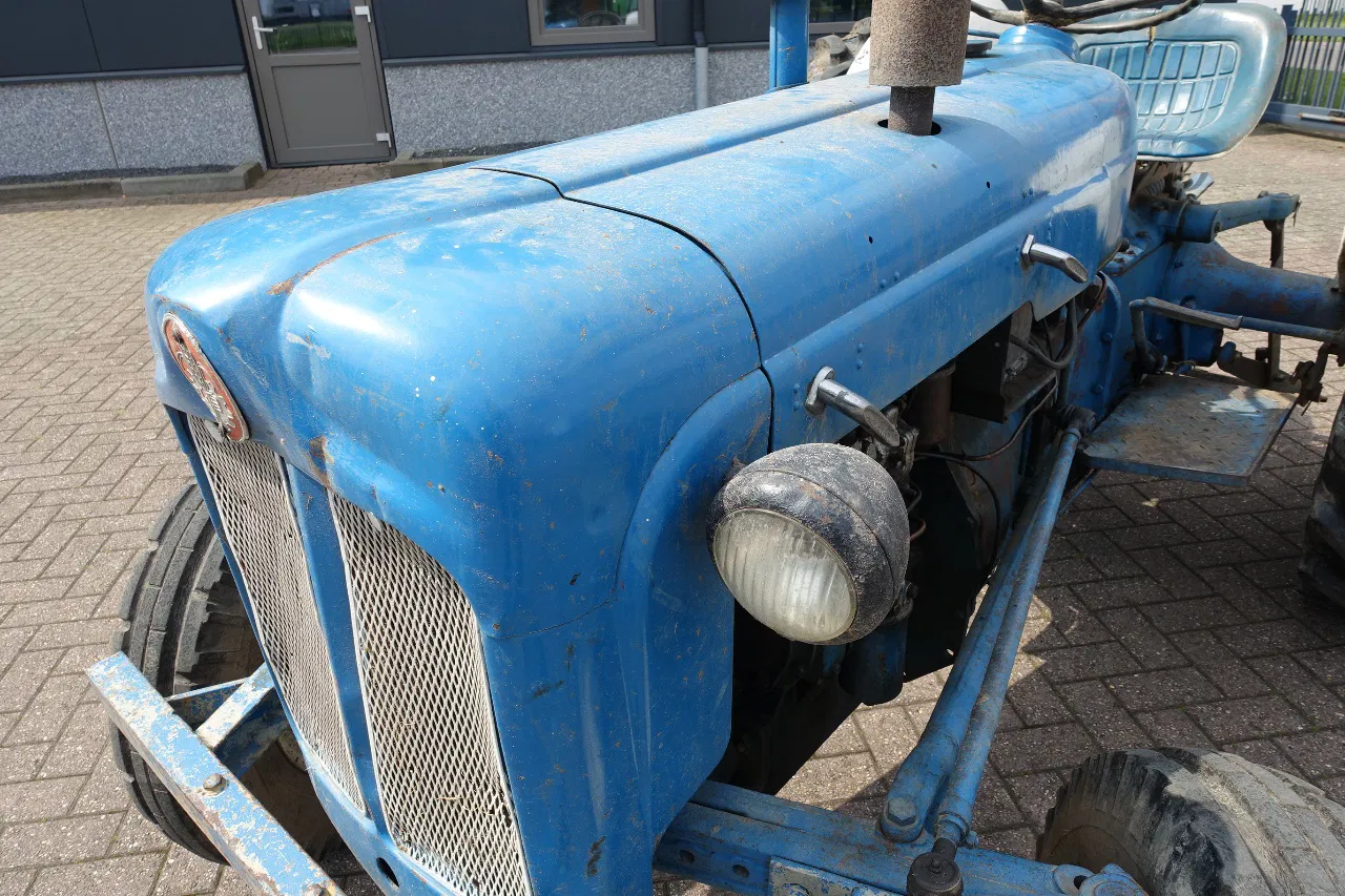 Ford Dexta 2wd - Afbeelding 4