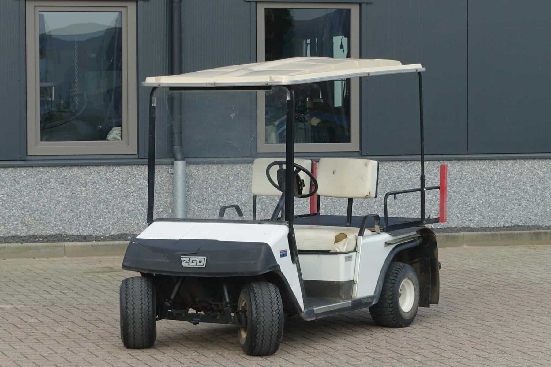 EZGO Golfcar