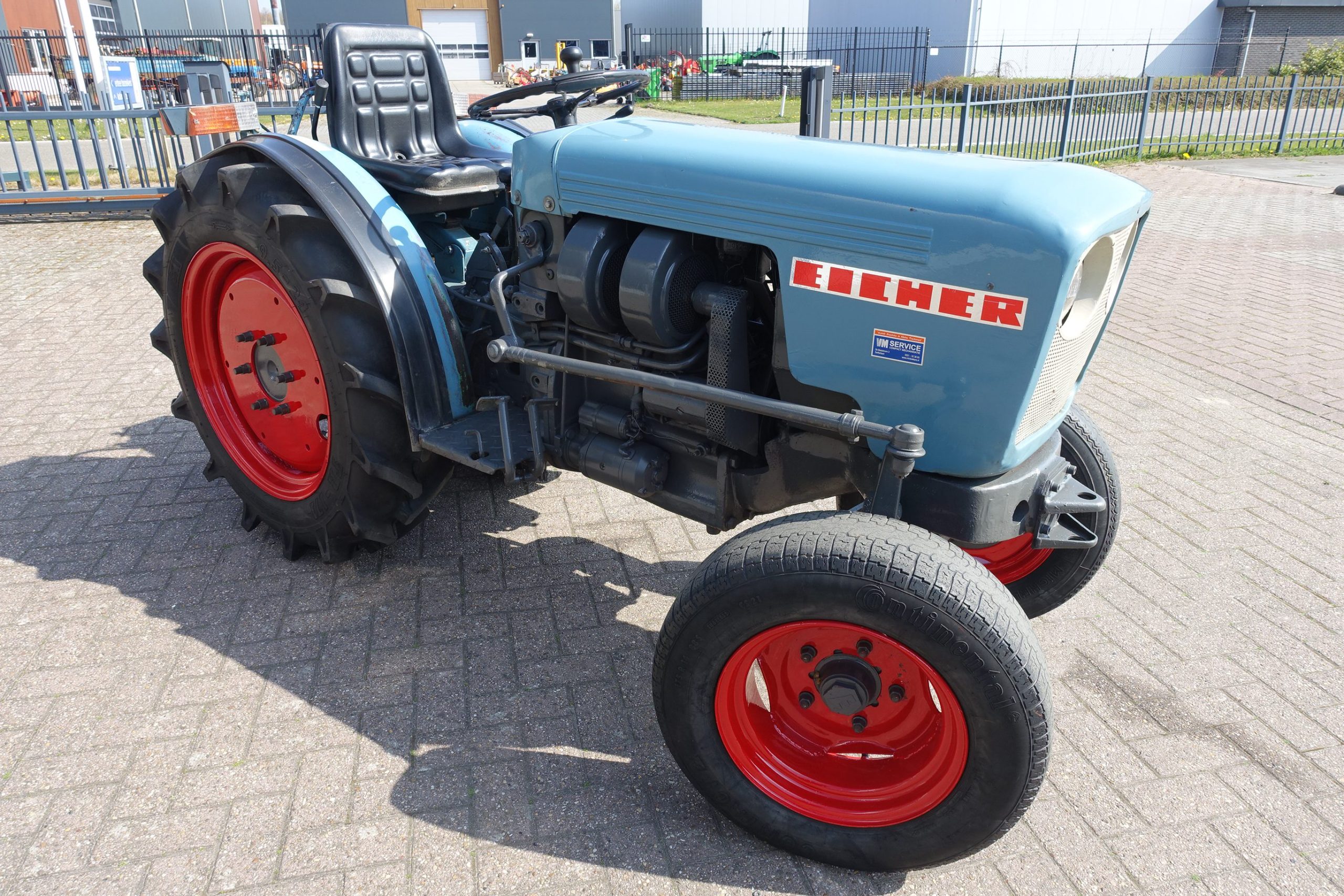 Eicher 3705 2wd - Afbeelding 2