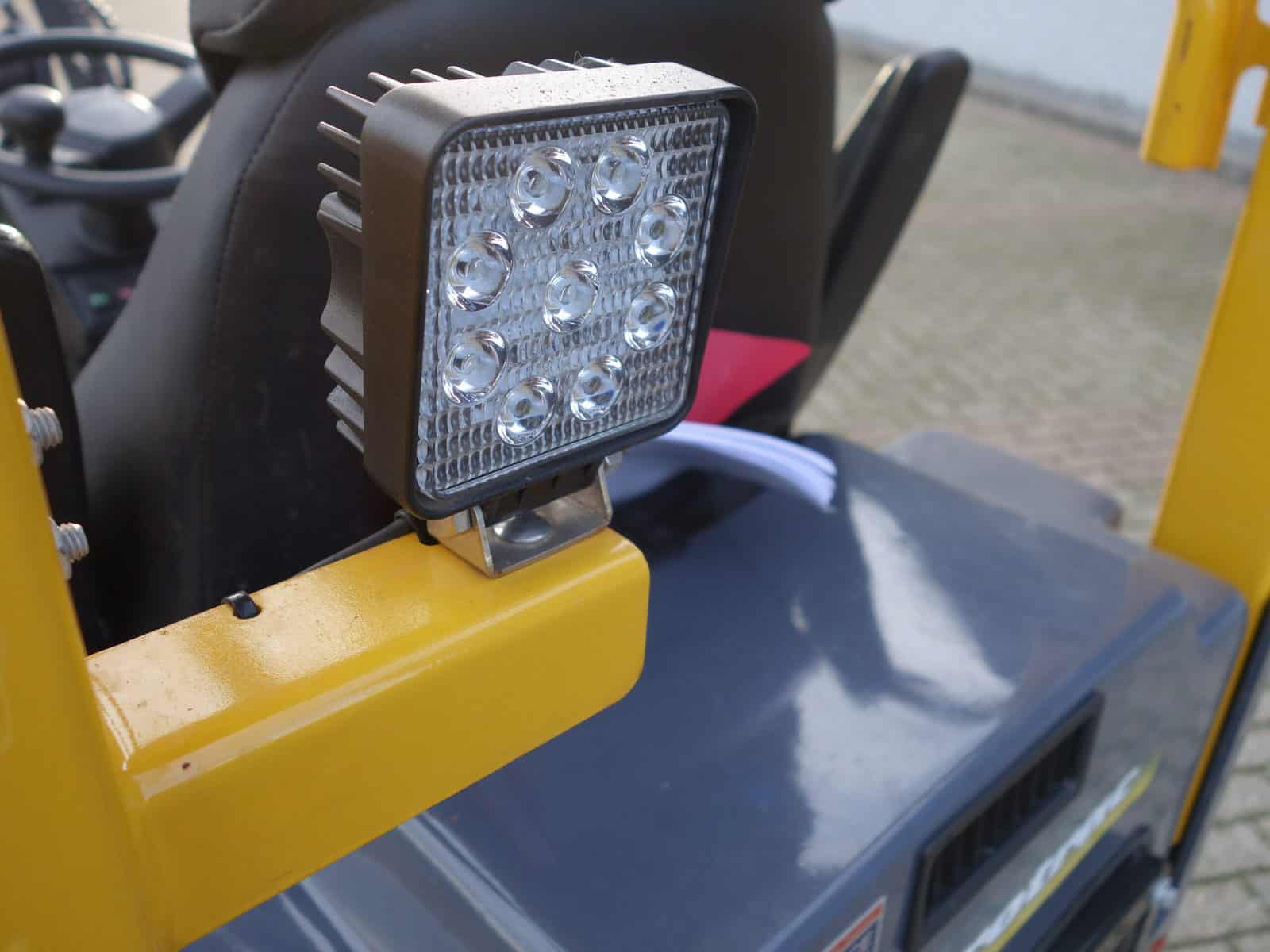 Eurotrac W10 4wd HST - Afbeelding 27