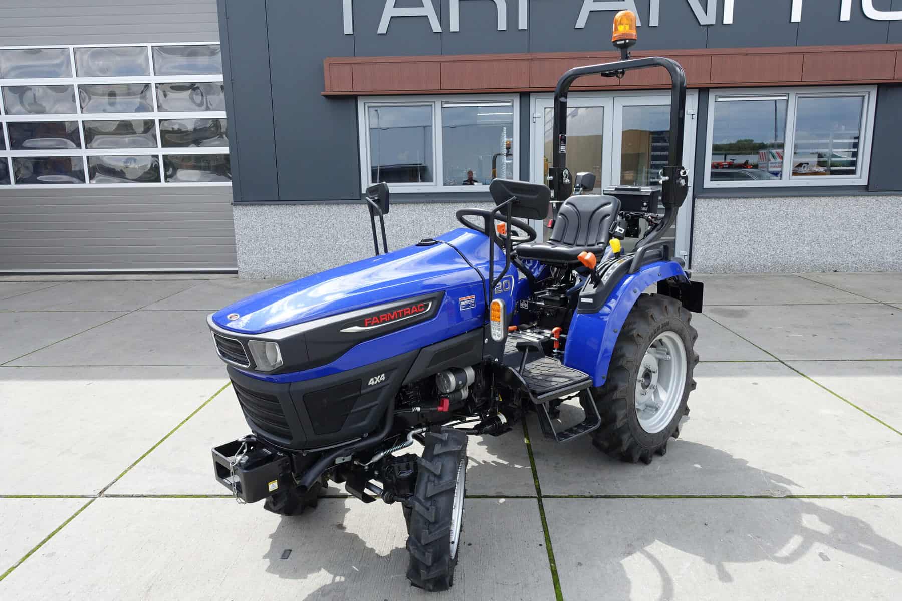 Farmtrac 20 4wd - Afbeelding 3