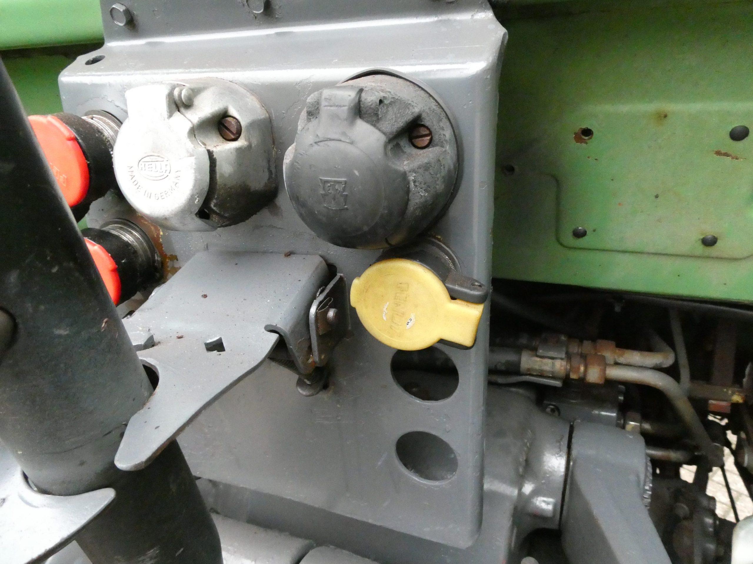 Fendt 305LS 2wd - Afbeelding 24