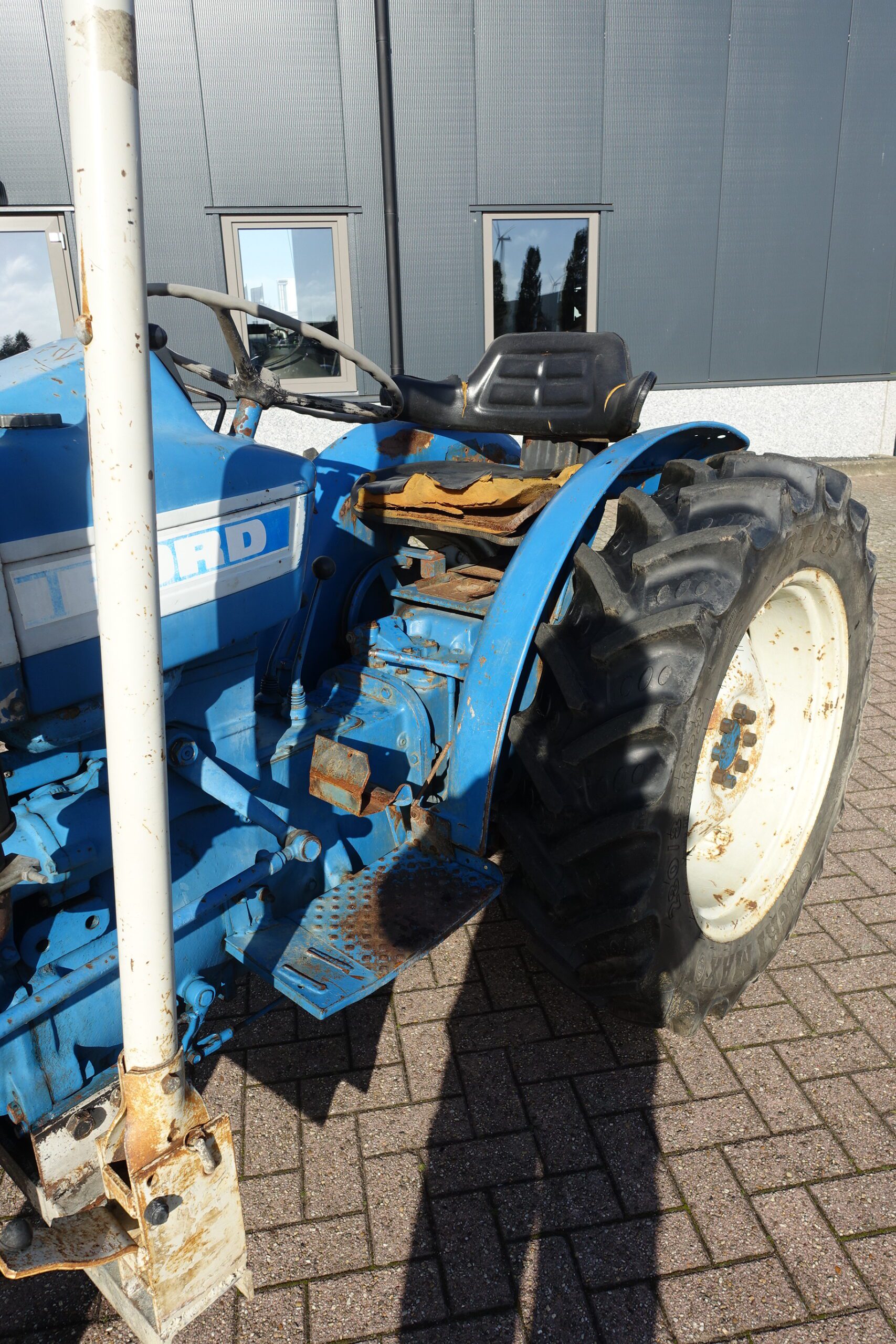 Ford 3000 2wd - Afbeelding 9