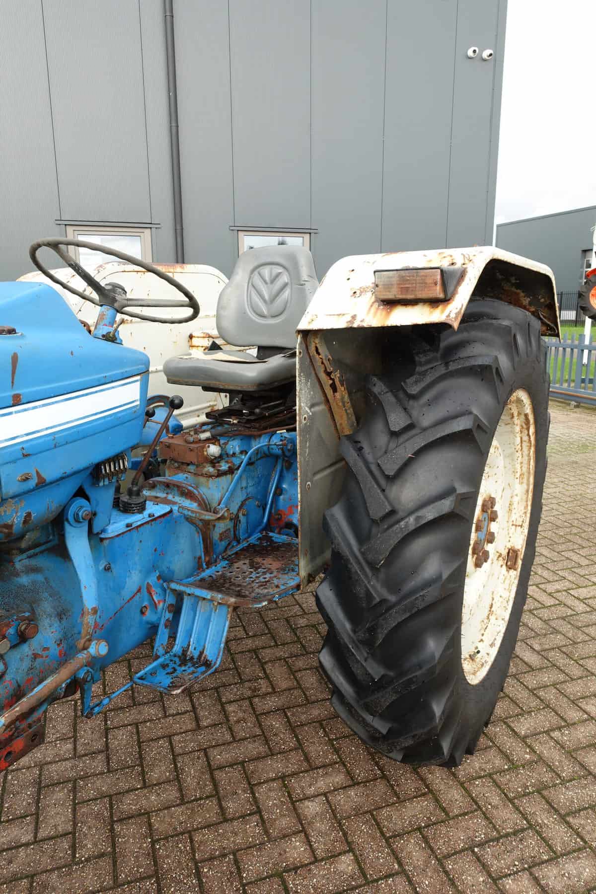 Ford 4000 2wd - Afbeelding 7