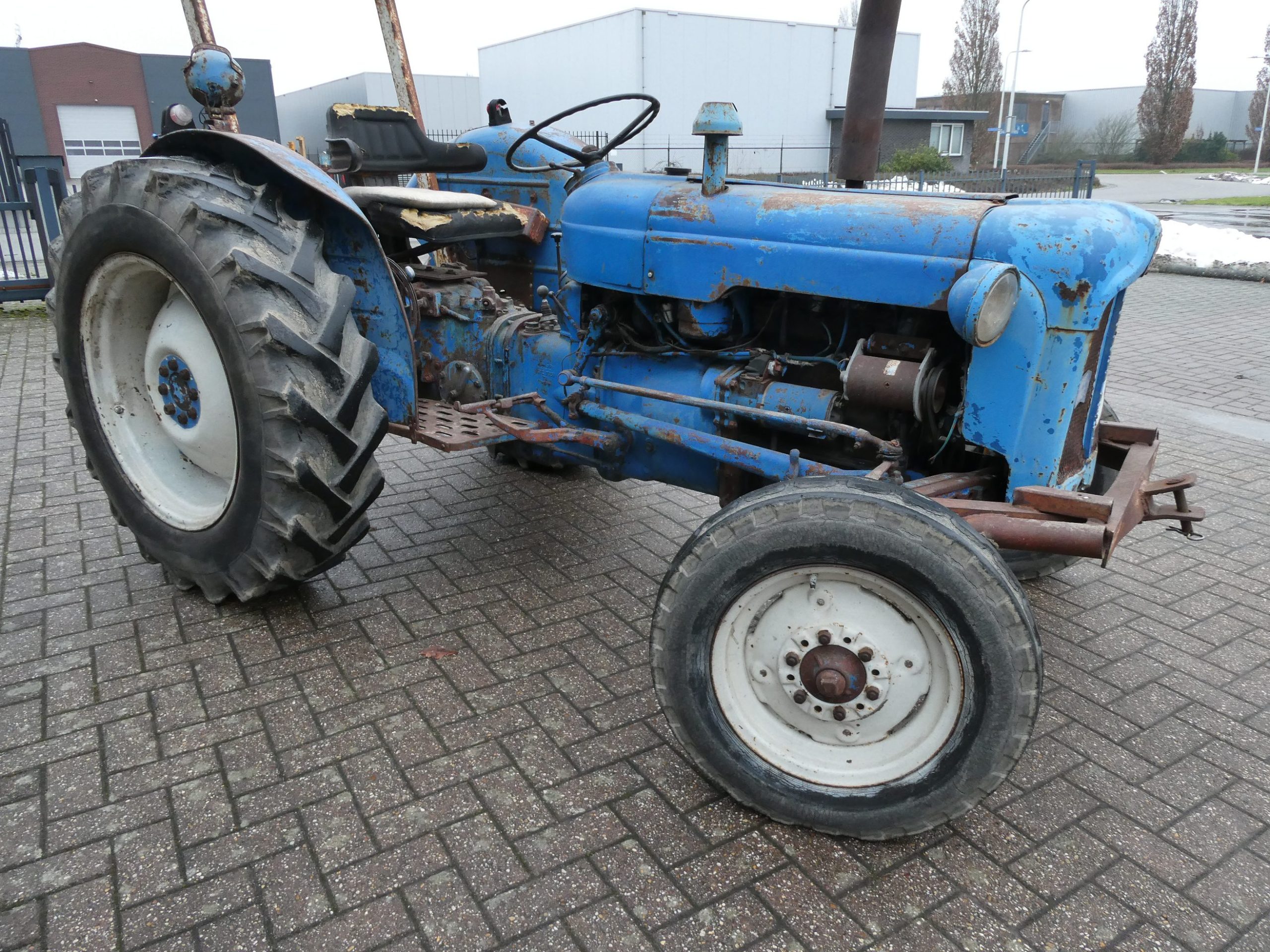 Ford Dexta 2wd - Afbeelding 2