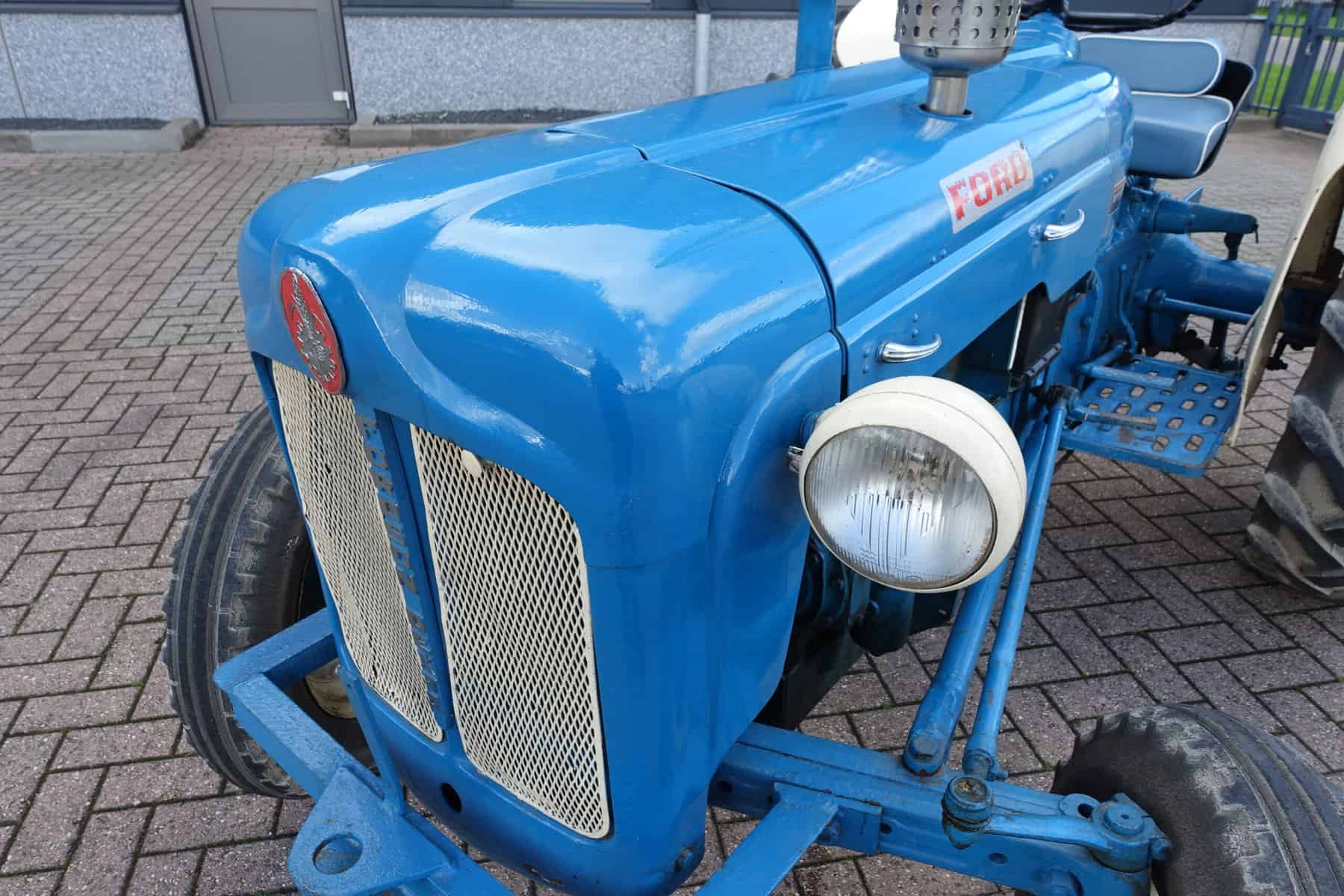 Ford Dexta 2wd - Afbeelding 4