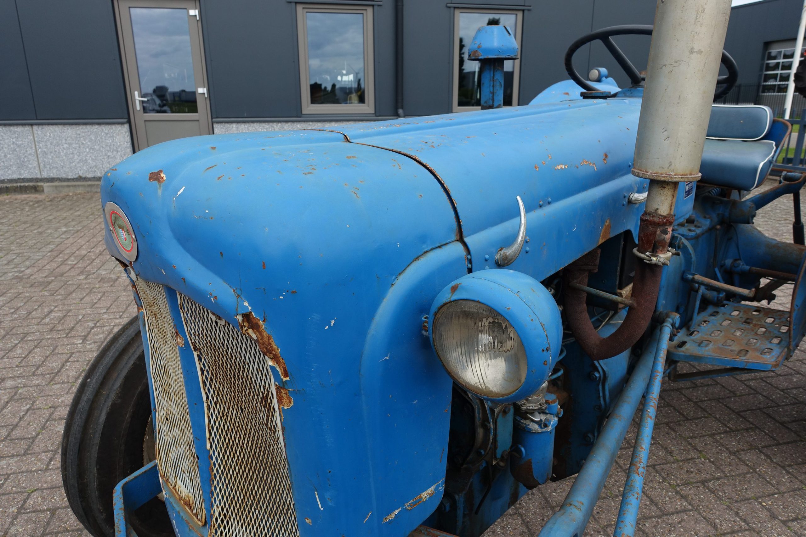 Ford Dexta 2wd - Afbeelding 4