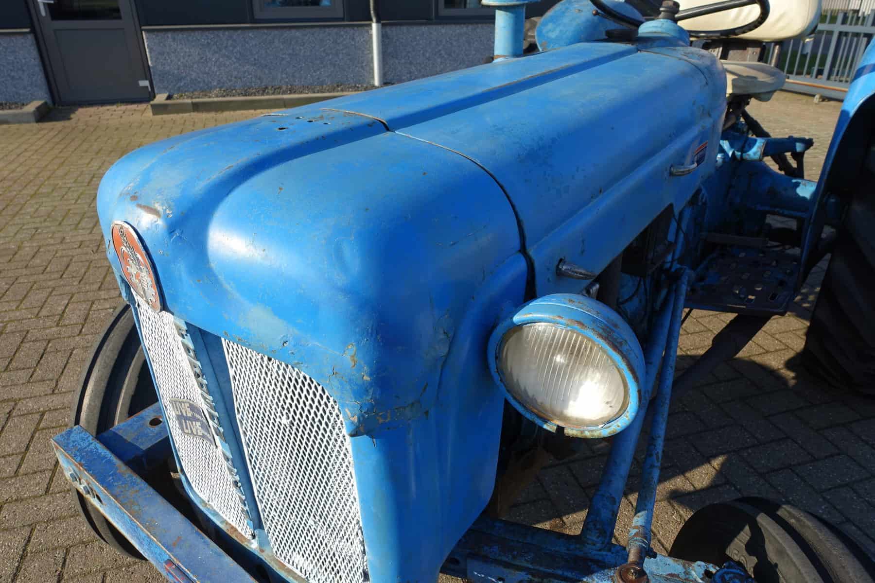 Ford Dexta 2wd - Afbeelding 4