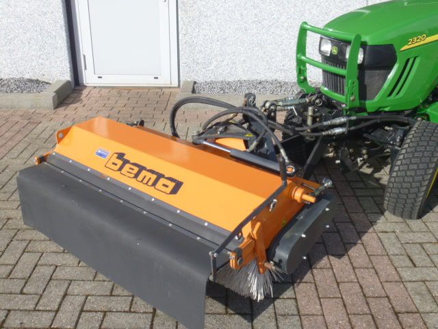 John Deere 2320 4wd HST - Afbeelding 45