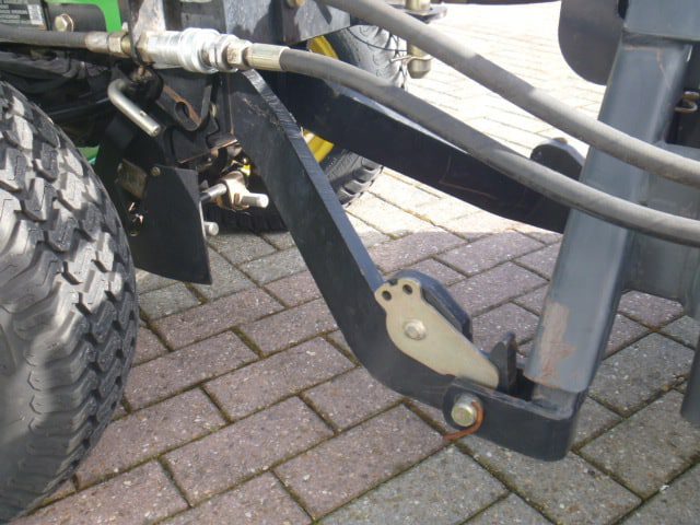 John Deere 2320 4wd HST - Afbeelding 51