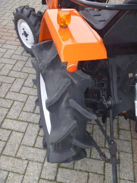 Hinomoto C144 4wd - Afbeelding 13