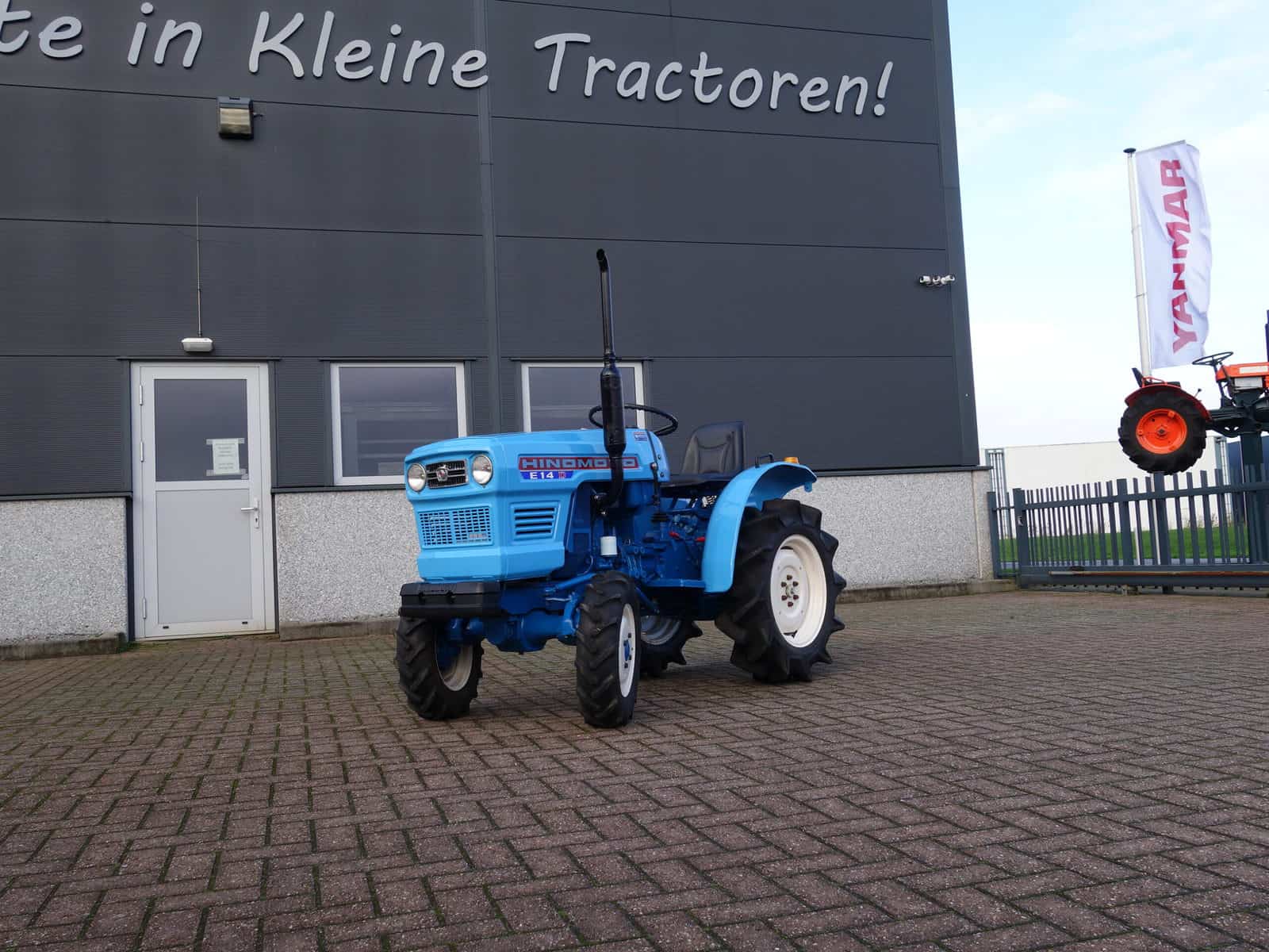 Hinomoto E14 4wd - Afbeelding 4