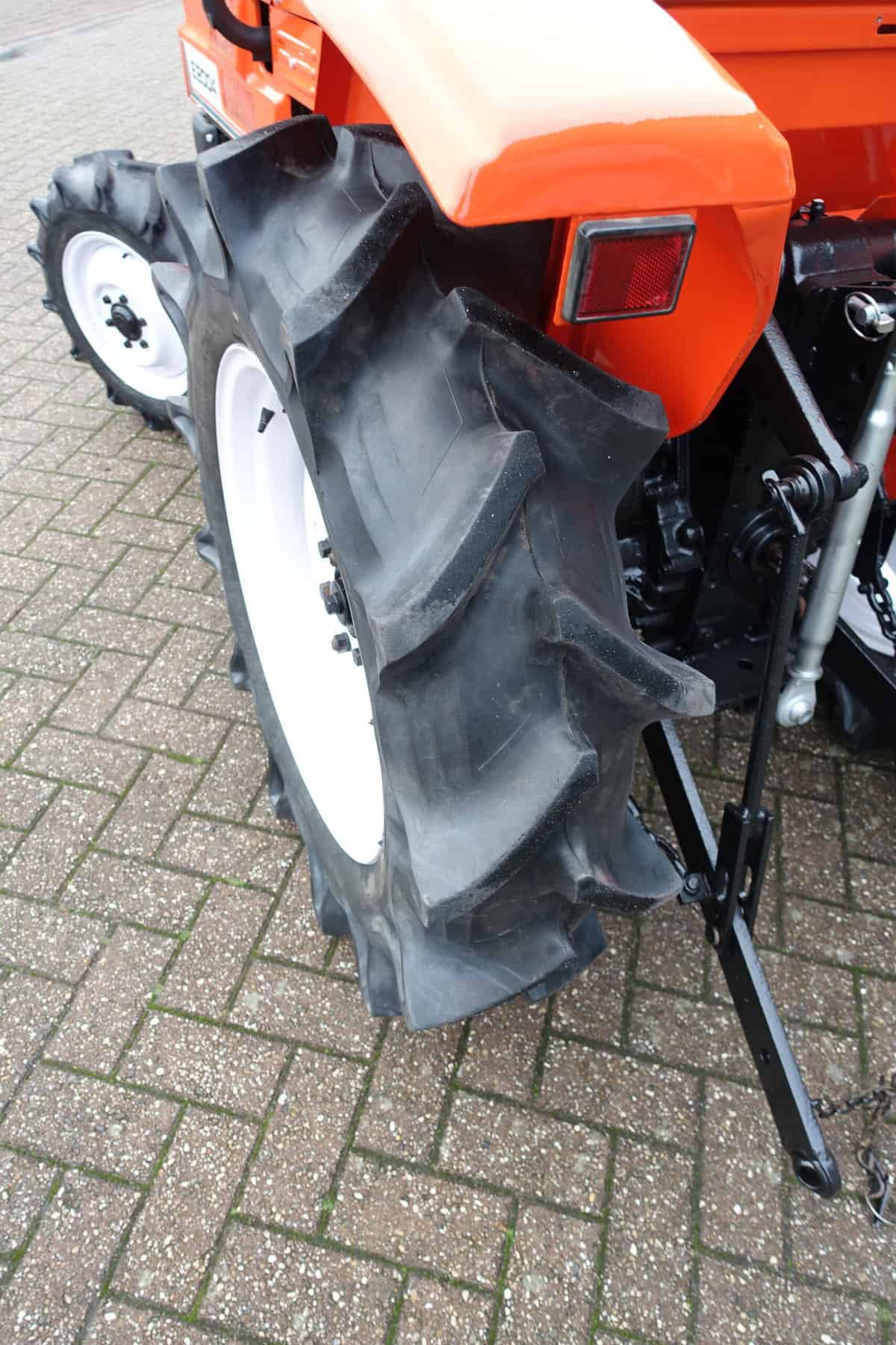 Hinomoto E2004 4wd - Afbeelding 18