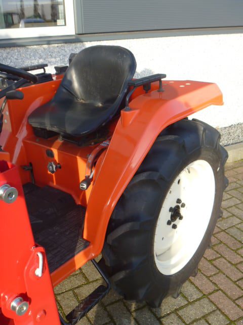 Hinomoto N189 4wd - Afbeelding 7