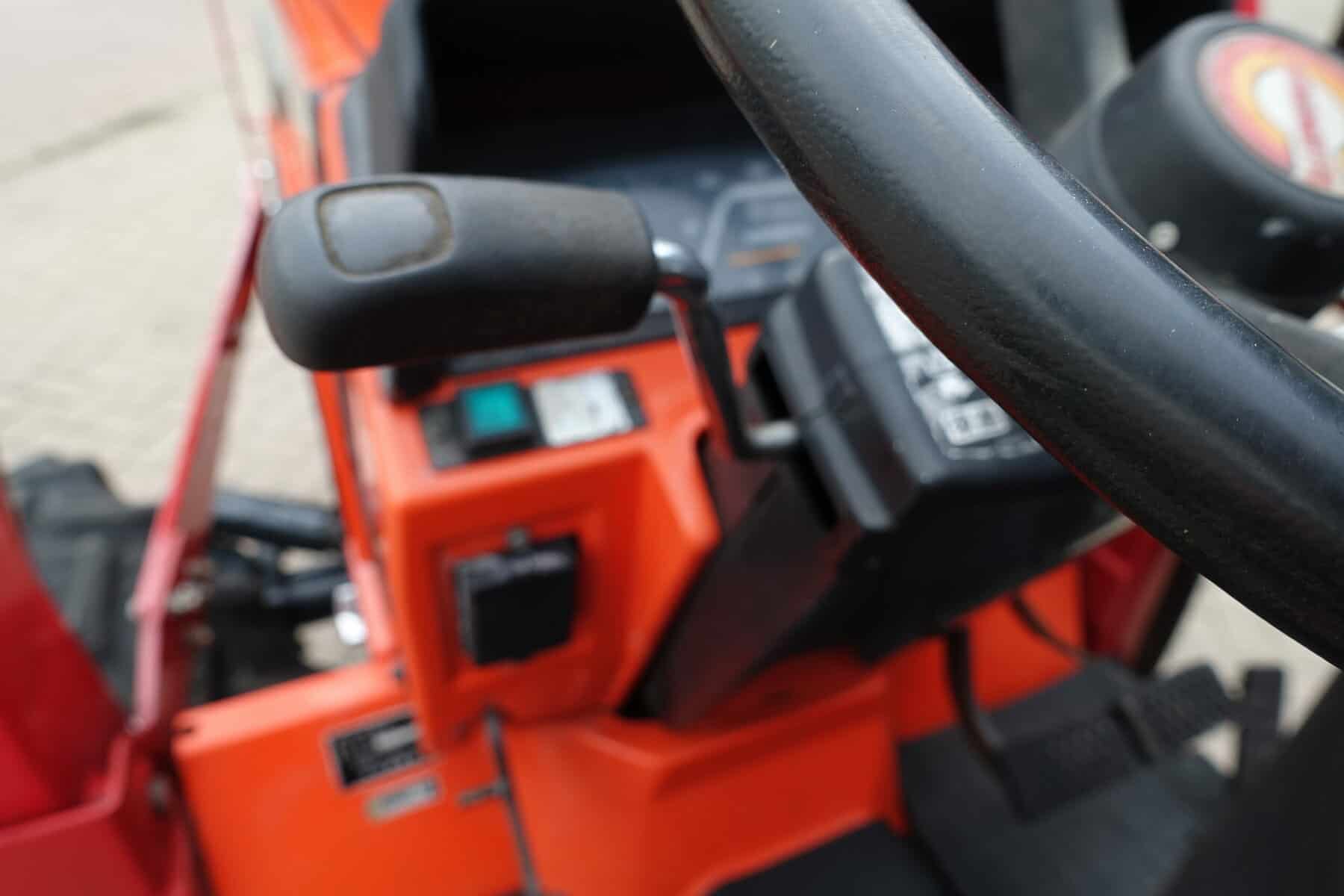 Hinomoto N249 4wd - Afbeelding 13