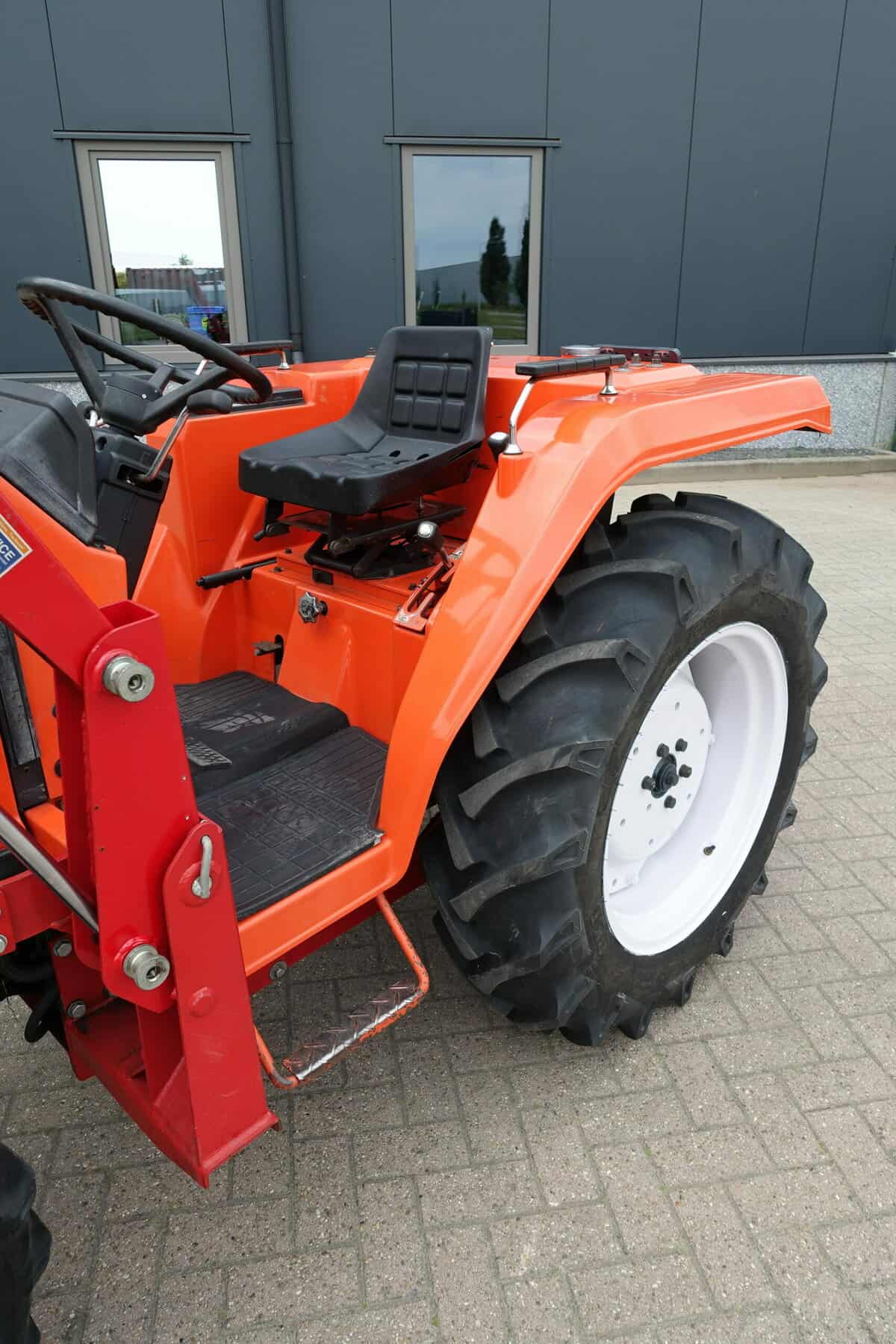 Hinomoto N249 4wd - Afbeelding 9