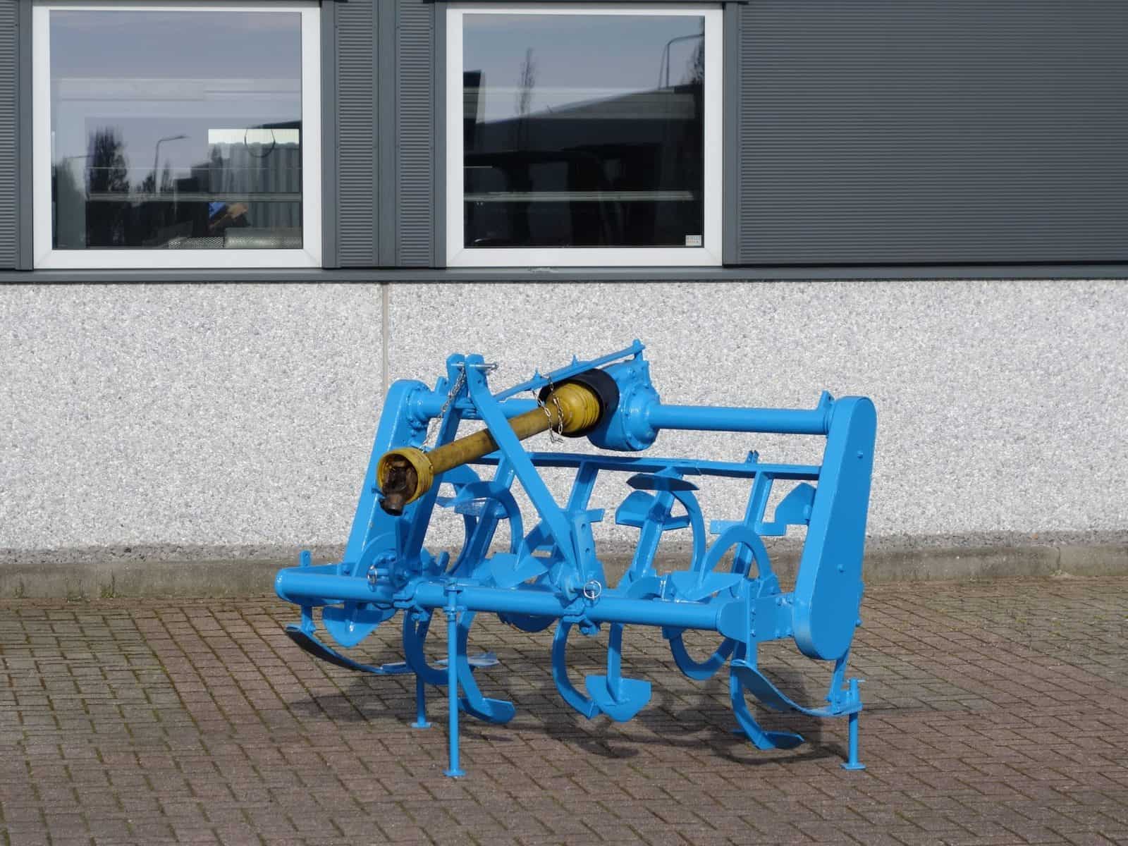 Imants Spitmachine