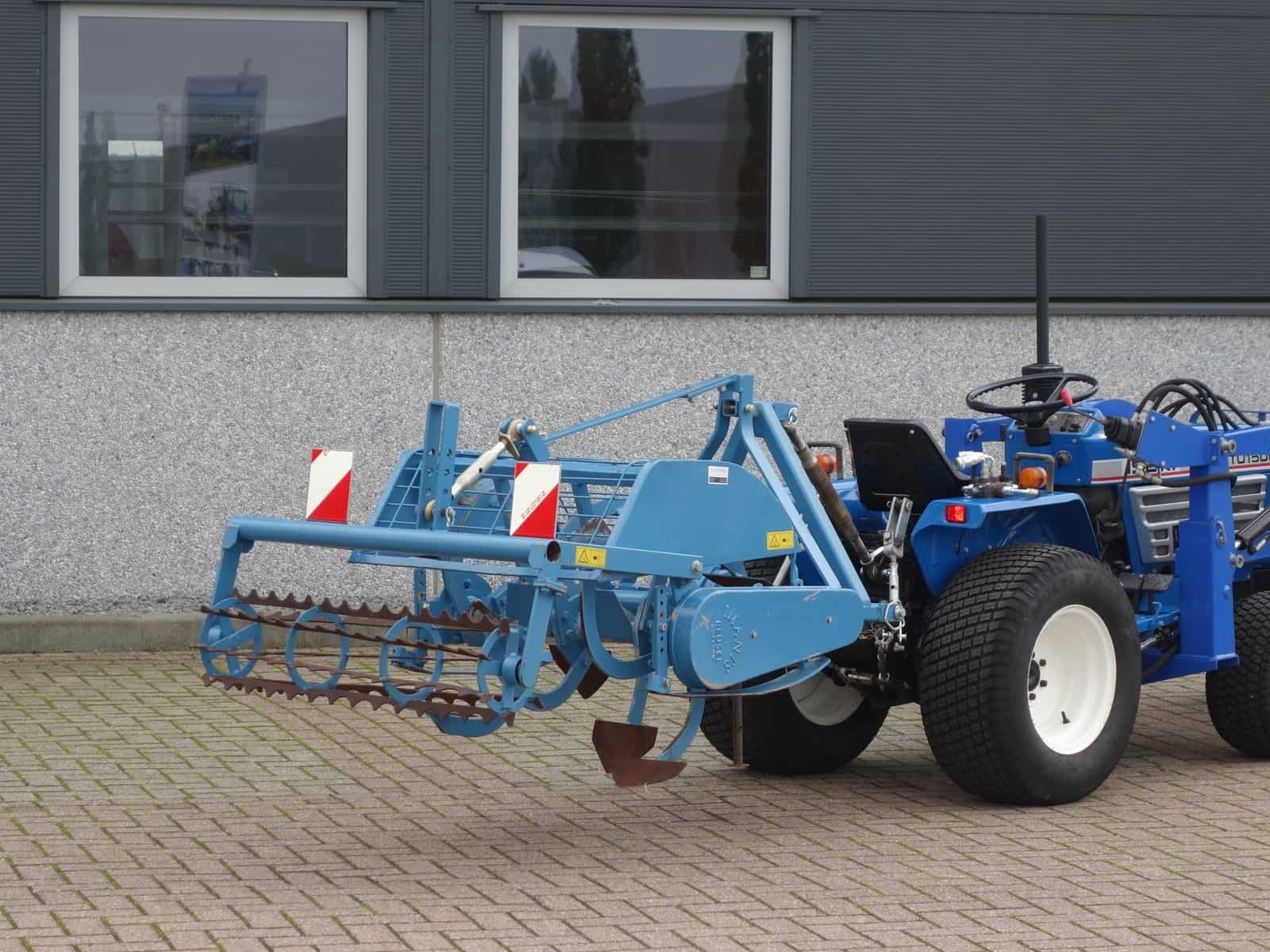Imants Spitmachine