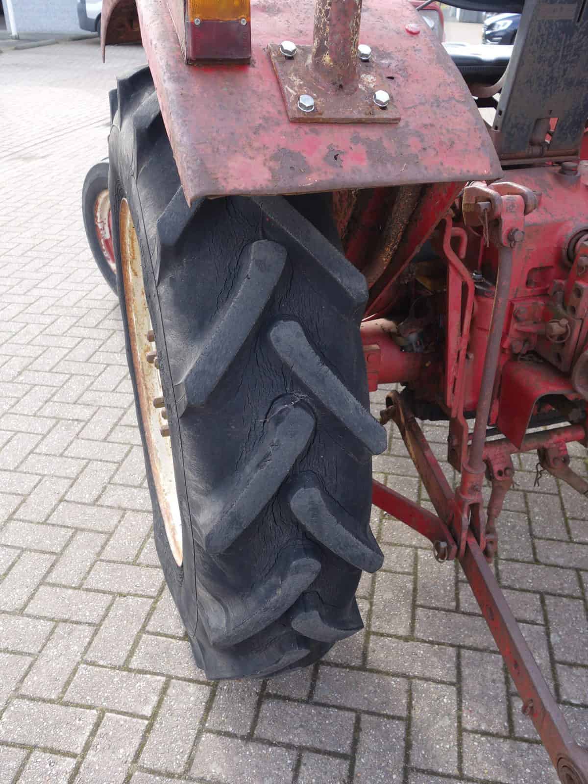 International 423 2wd - Afbeelding 17