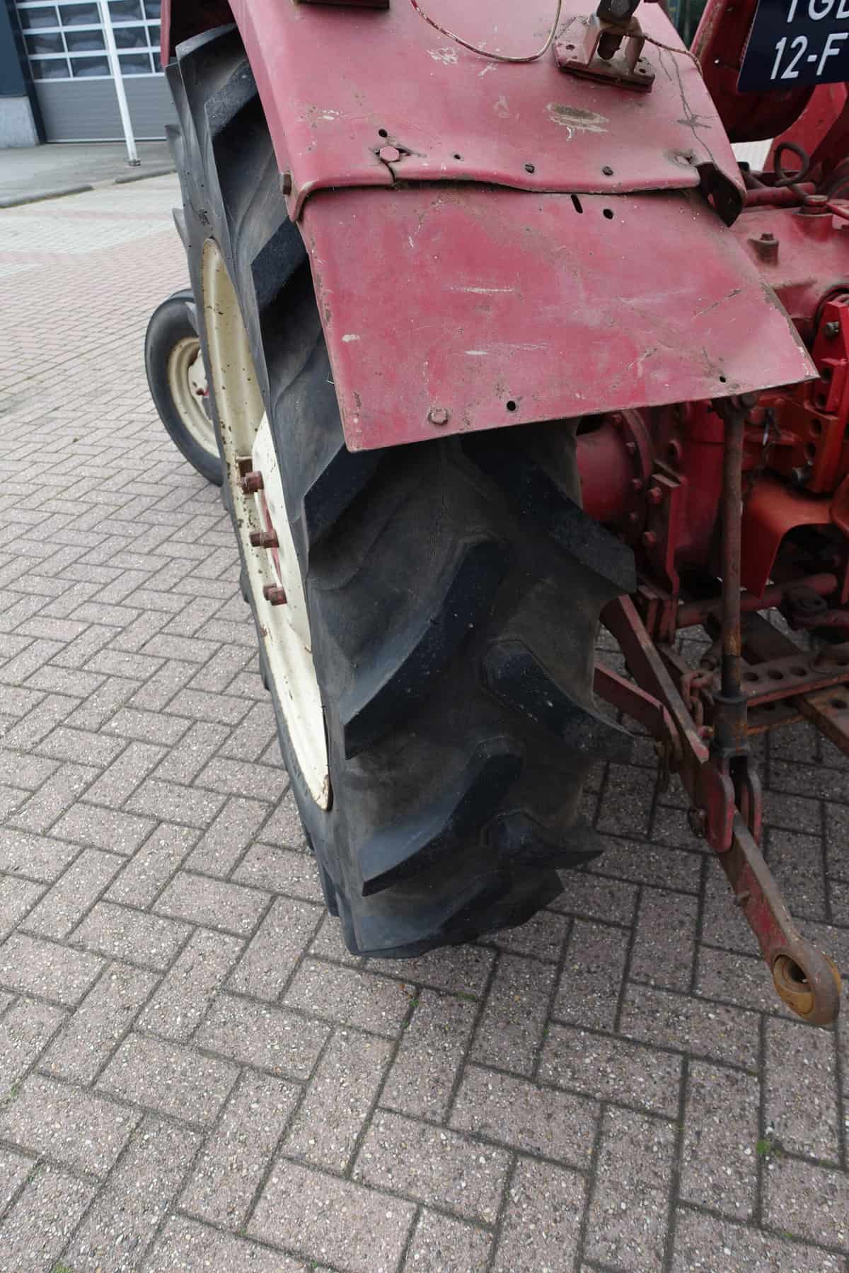 International 423 2wd - Afbeelding 21