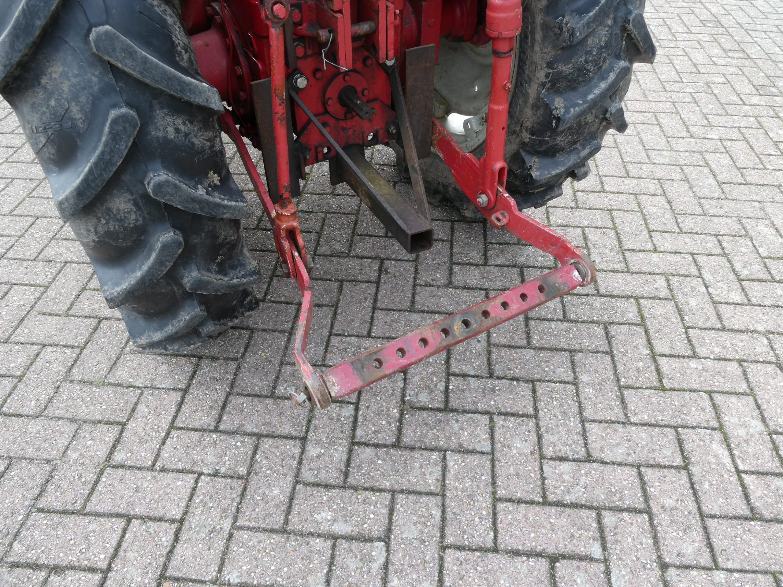 International 423 2wd - Afbeelding 16