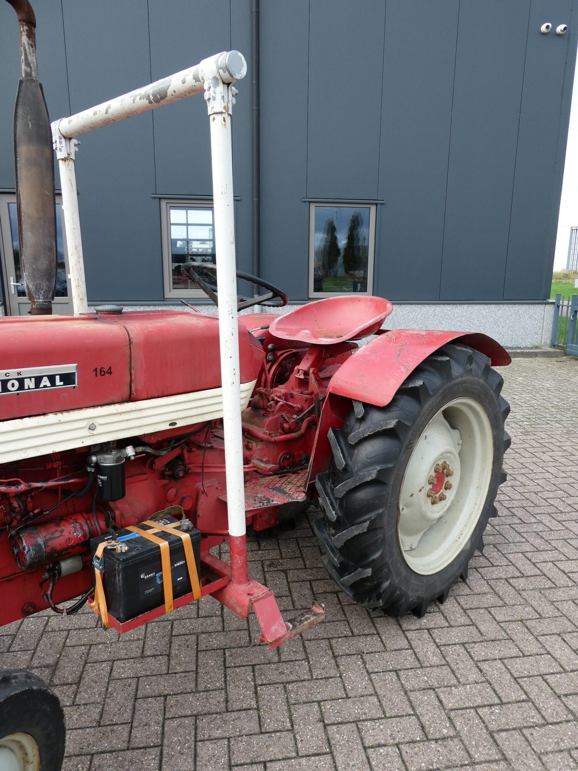 International 423 2wd - Afbeelding 8