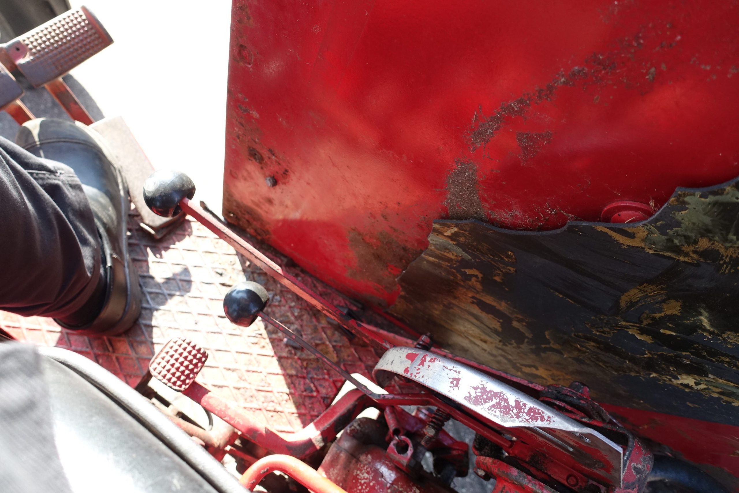 International 533 2wd - Afbeelding 14