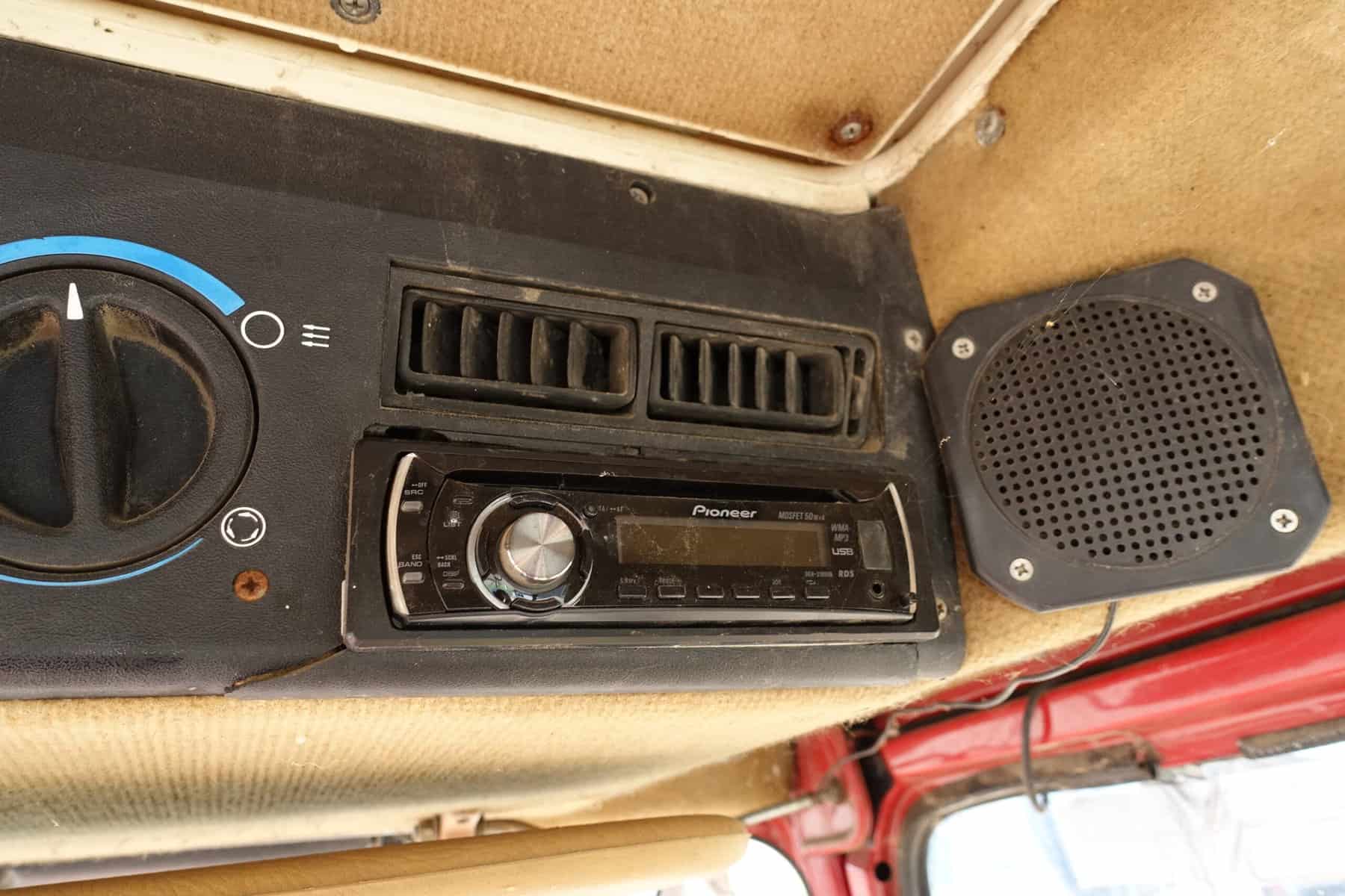 International 585XL 2wd - Afbeelding 17