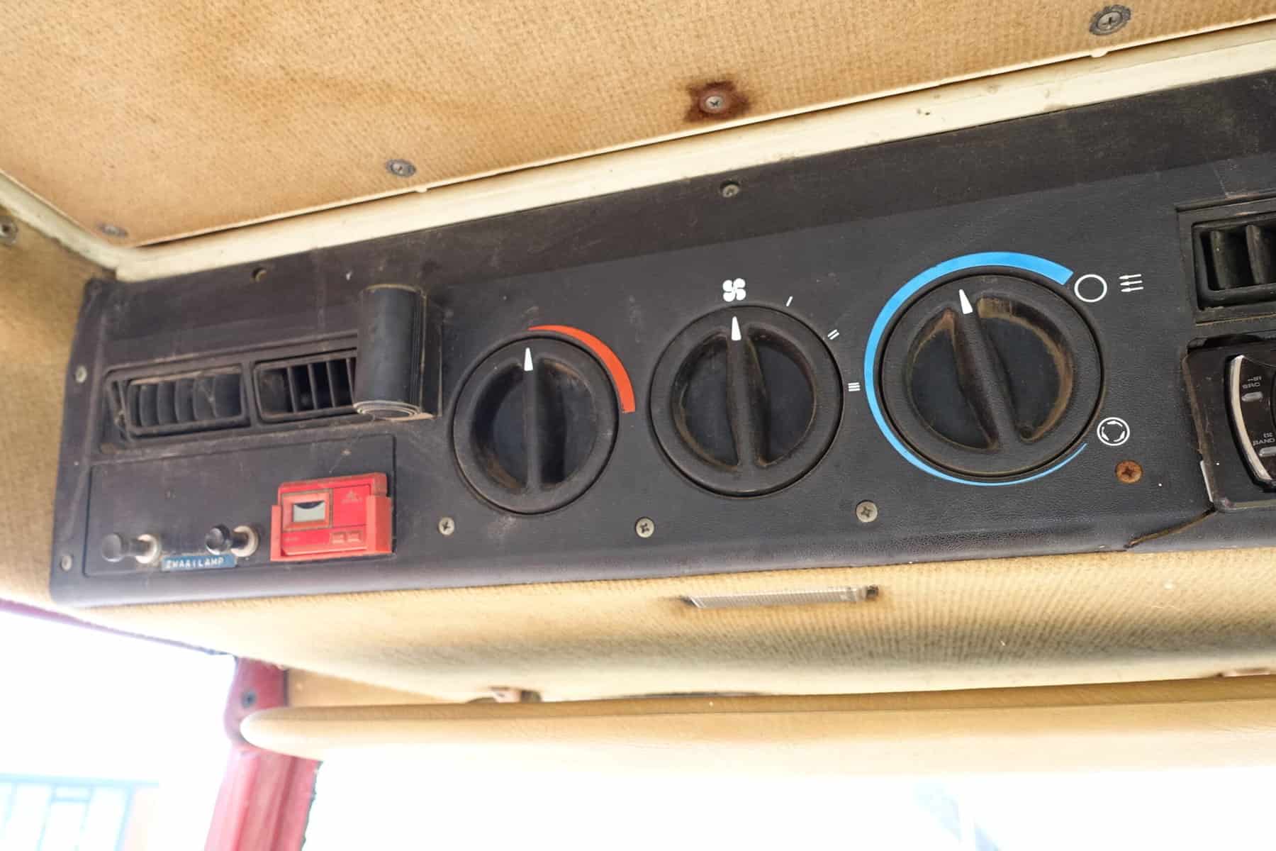 International 585XL 2wd - Afbeelding 18