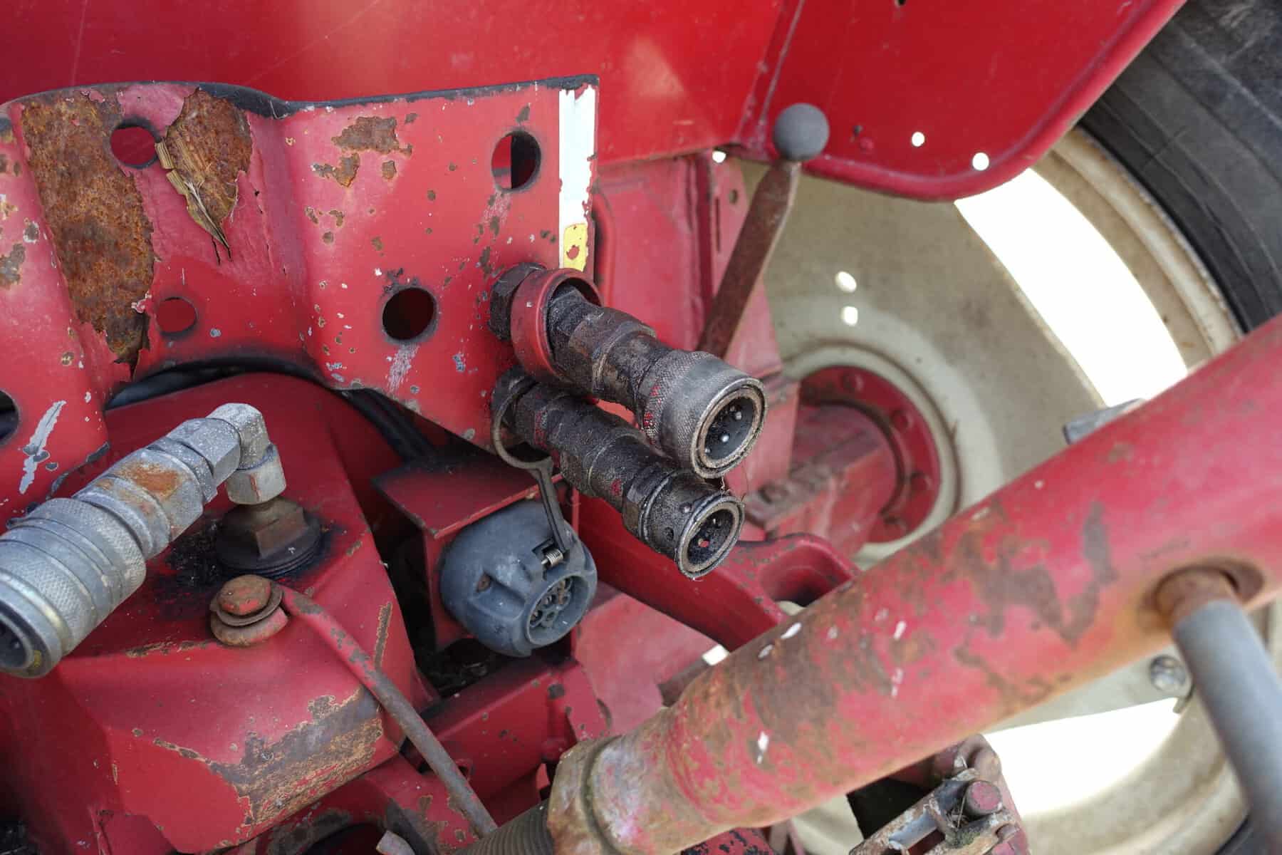 International 585XL 2wd - Afbeelding 29