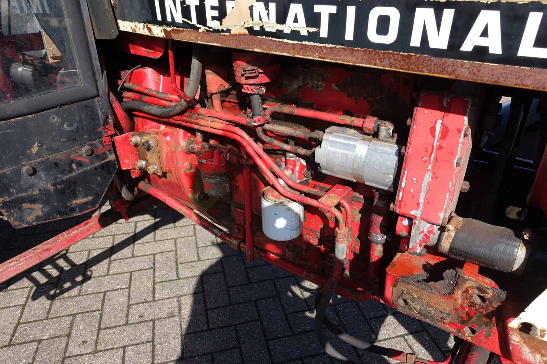 International 644 2wd - Afbeelding 30