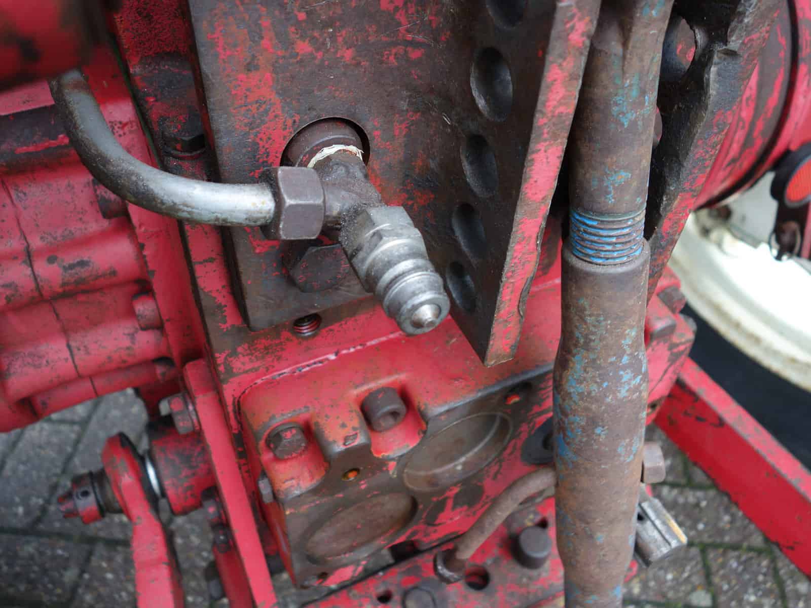 International 744 2wd - Afbeelding 18