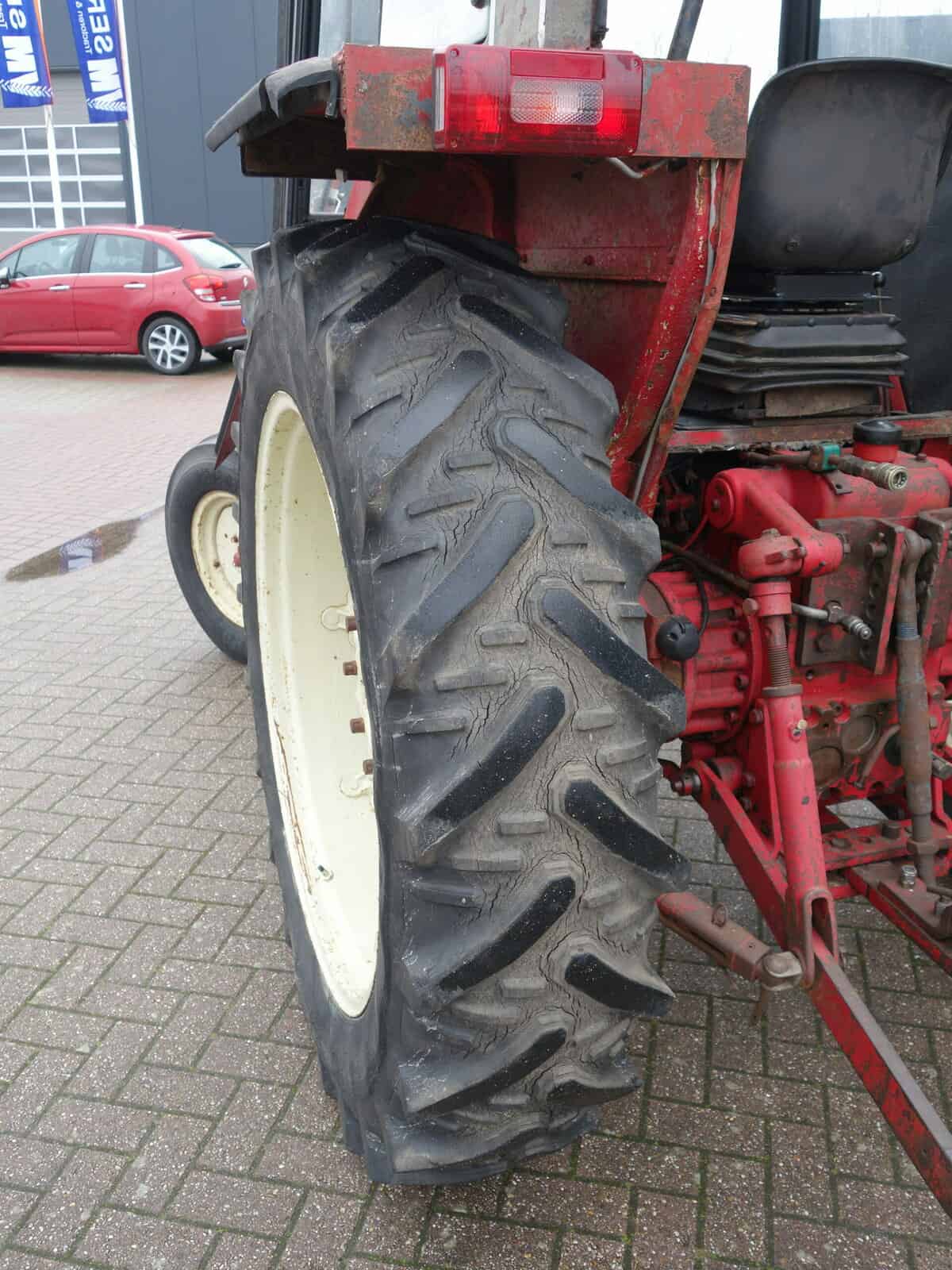 International 744 2wd - Afbeelding 20