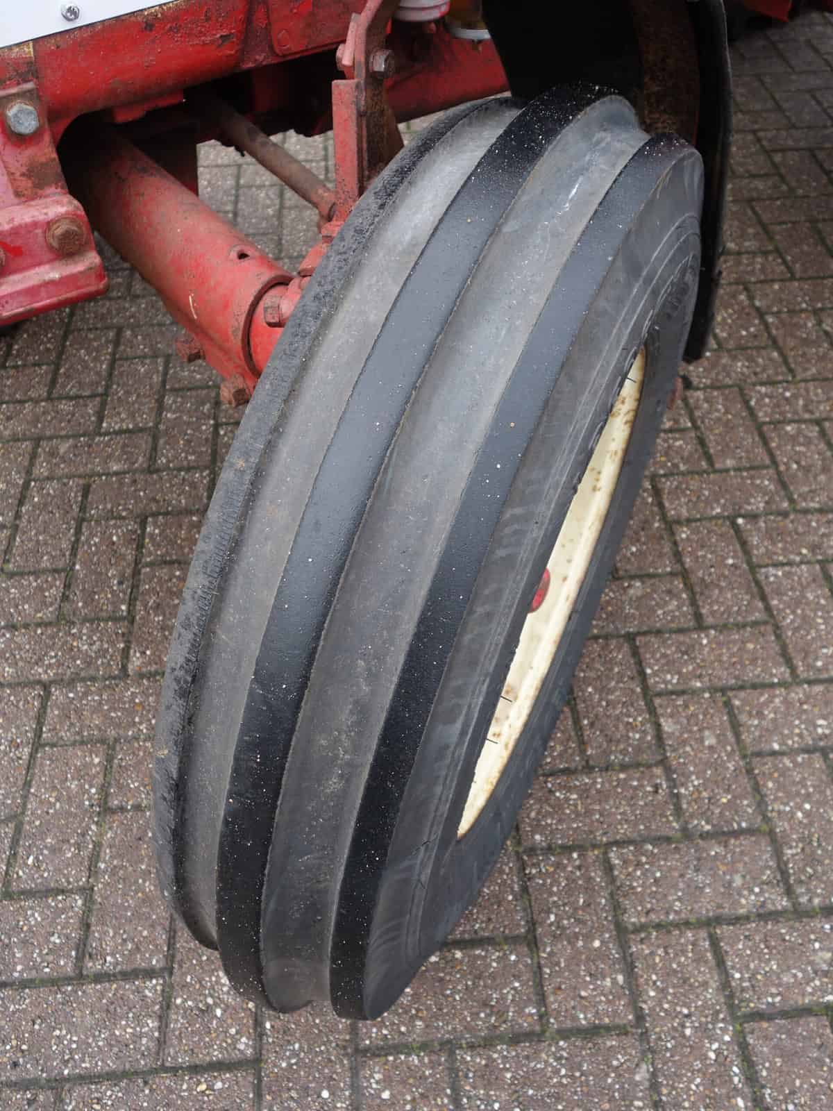 International 744 2wd - Afbeelding 21