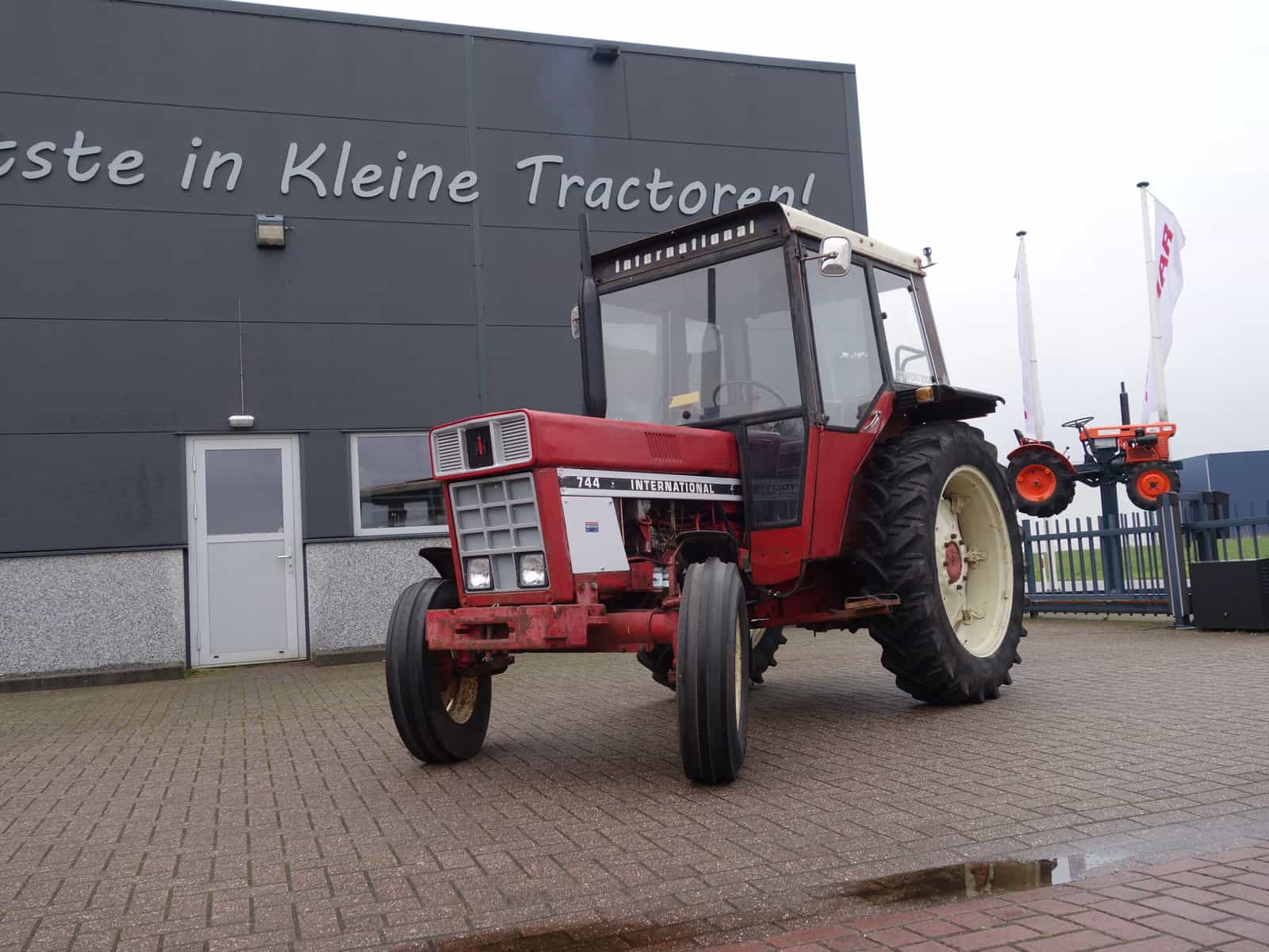 International 744 2wd - Afbeelding 23