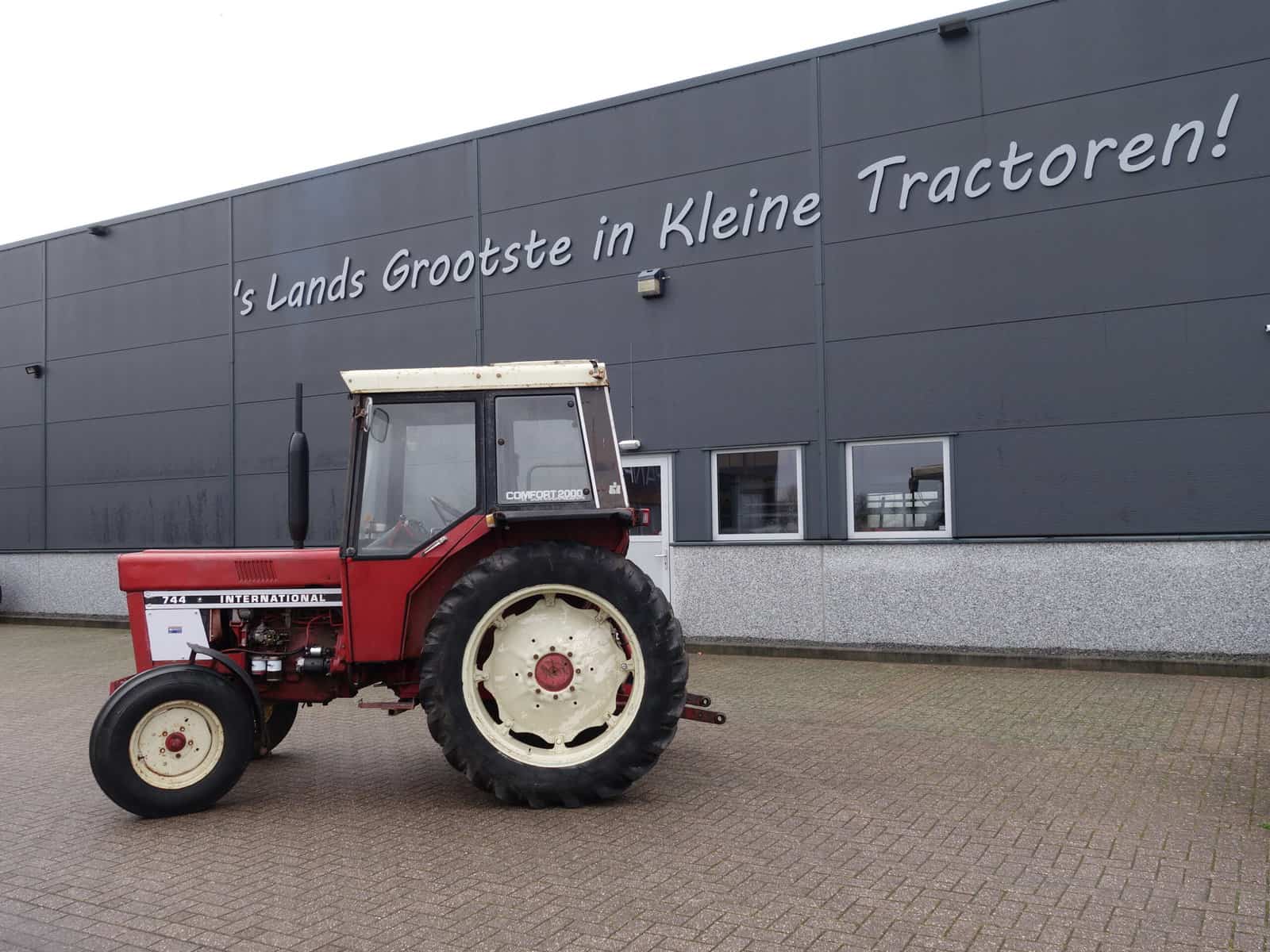 International 744 2wd - Afbeelding 24